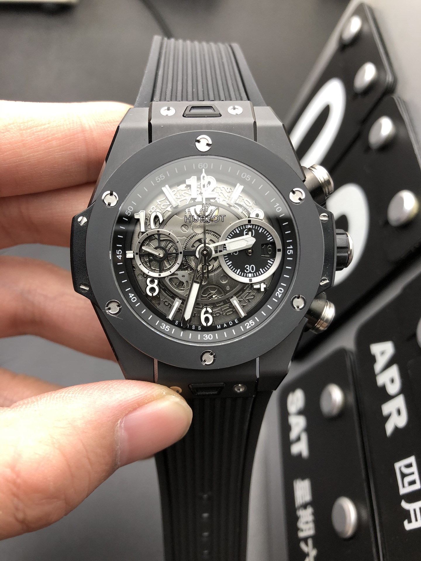 Hublot 黑陶瓷大爆炸