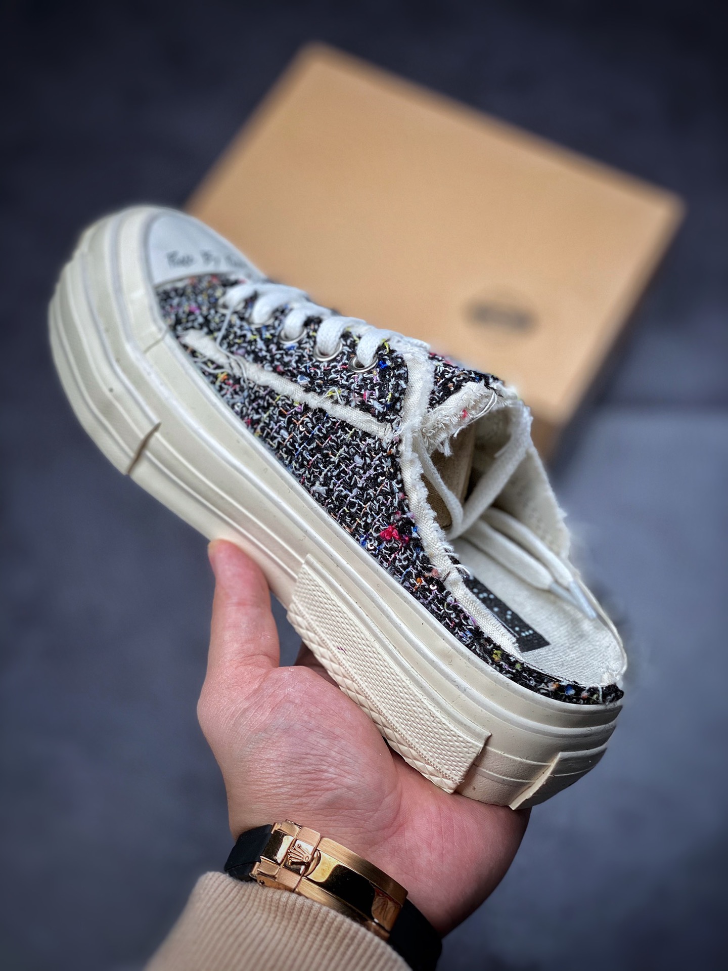 350  吴建豪个人新锐品牌xVESSEL G.O.P. Slip on Mule Black Tweed 重工解构厚底软木百搭乞丐风增高半拖懒人F21X32B