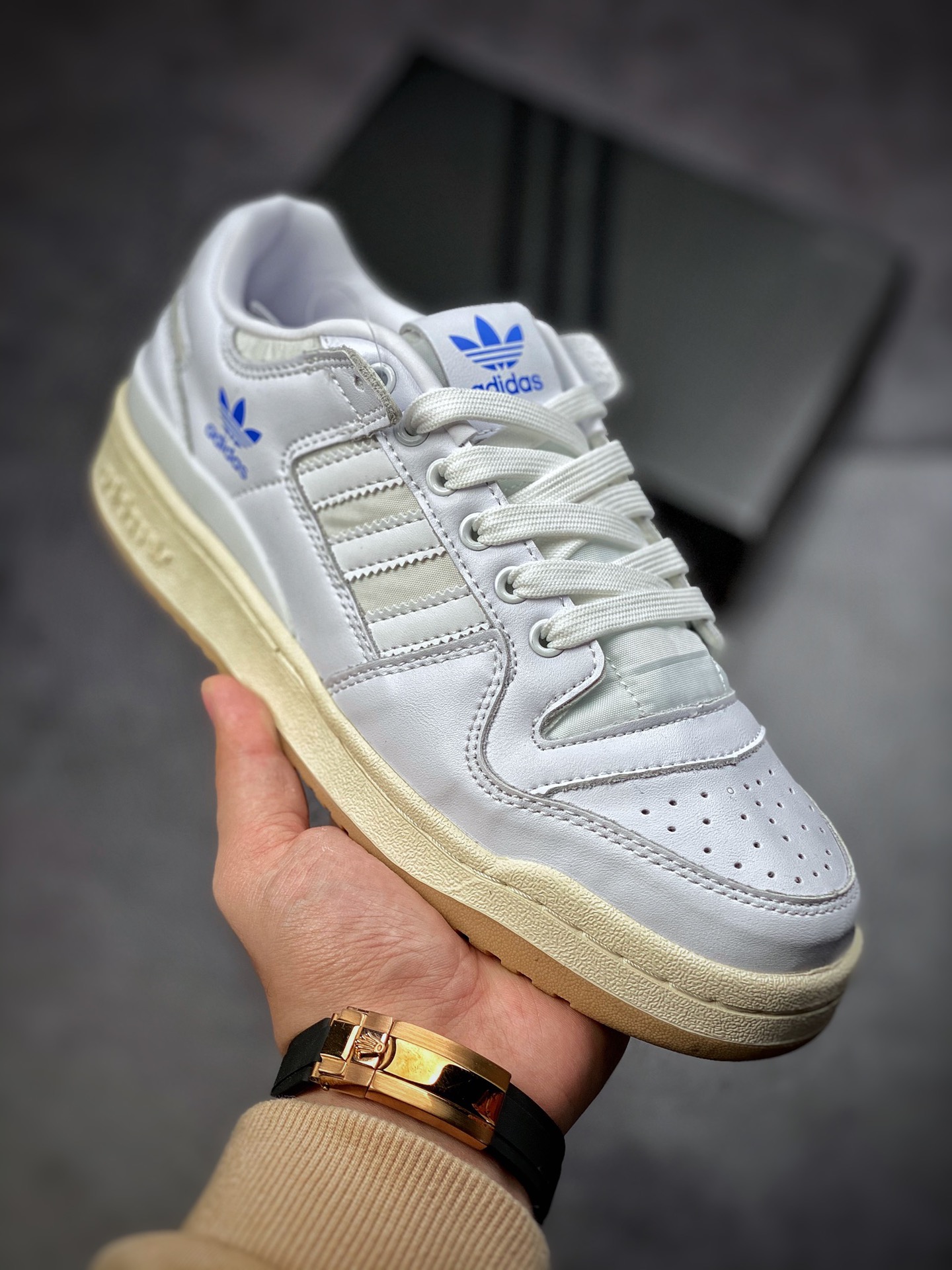 170  阿迪达斯 Adidas Forum 84 Low OG “Bright Blue” 白蓝低帮板鞋H04903