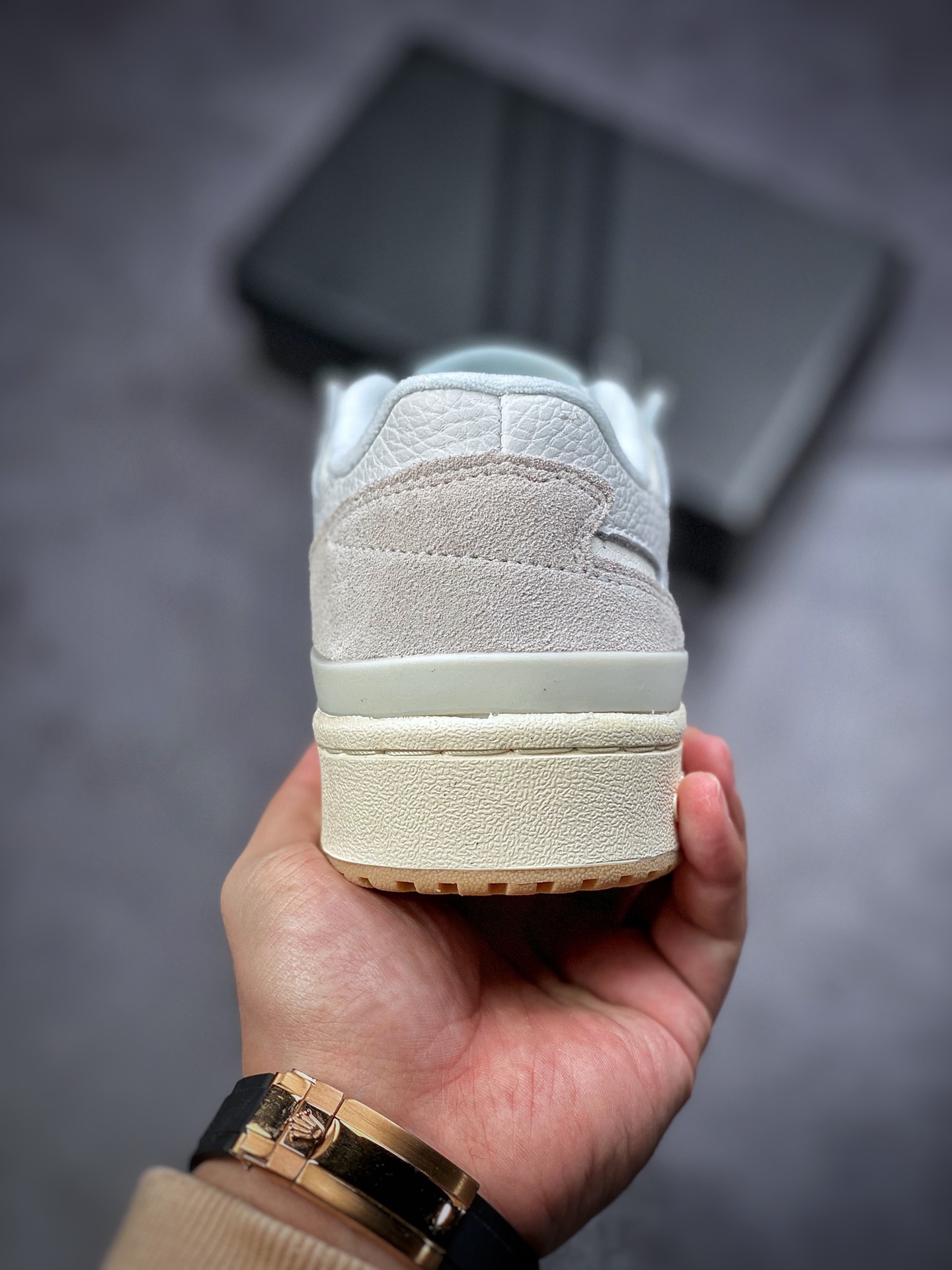 170 阿迪达斯 Adidas Forum 84 Low OG “Bright Blue” 白灰低帮百搭运动板鞋FY7998
