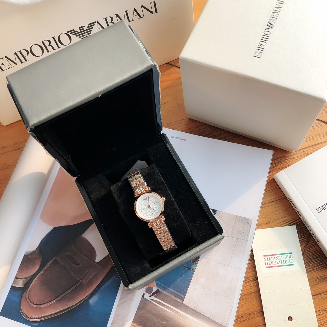 Productos de canal especial, reloj de mujer Armani Armani original y genuino. ¡Imprescindible para las pequeñ…