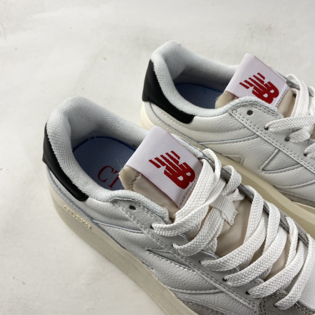 P220  New Balance 302 系列 IU李知恩同款米白蓝增高厚底休闲鞋 CT302OD