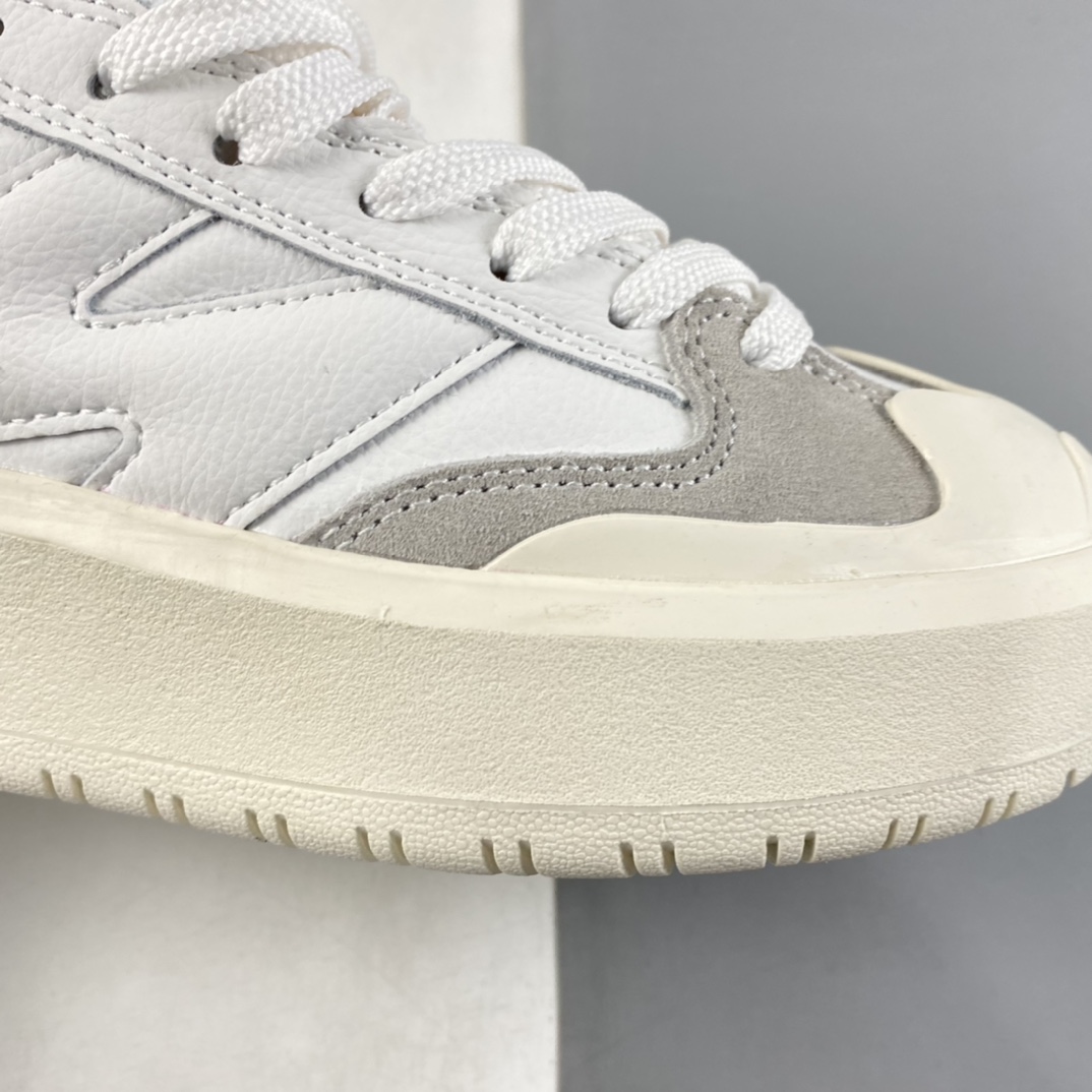 P220  New Balance 302 系列 IU李知恩同款米白蓝增高厚底休闲鞋 CT302OD