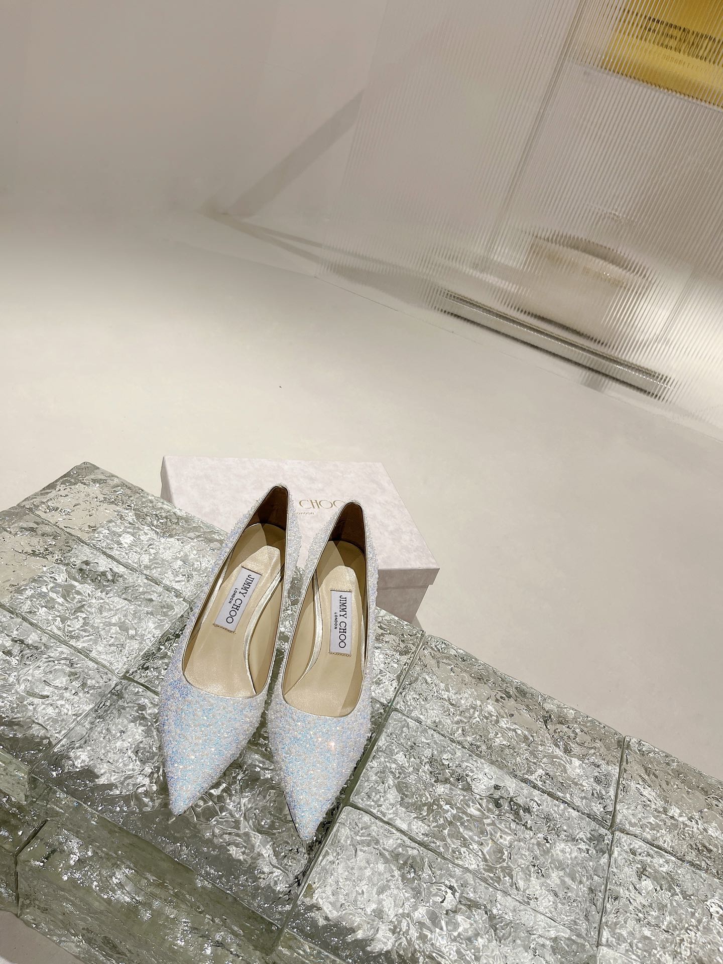 JIMMY CHOO ハイヒール ポインテッドトゥパンプス パールグリッター 高温ホットフィックス+輸入シープホエール フルグレインクリスタルシープスキン