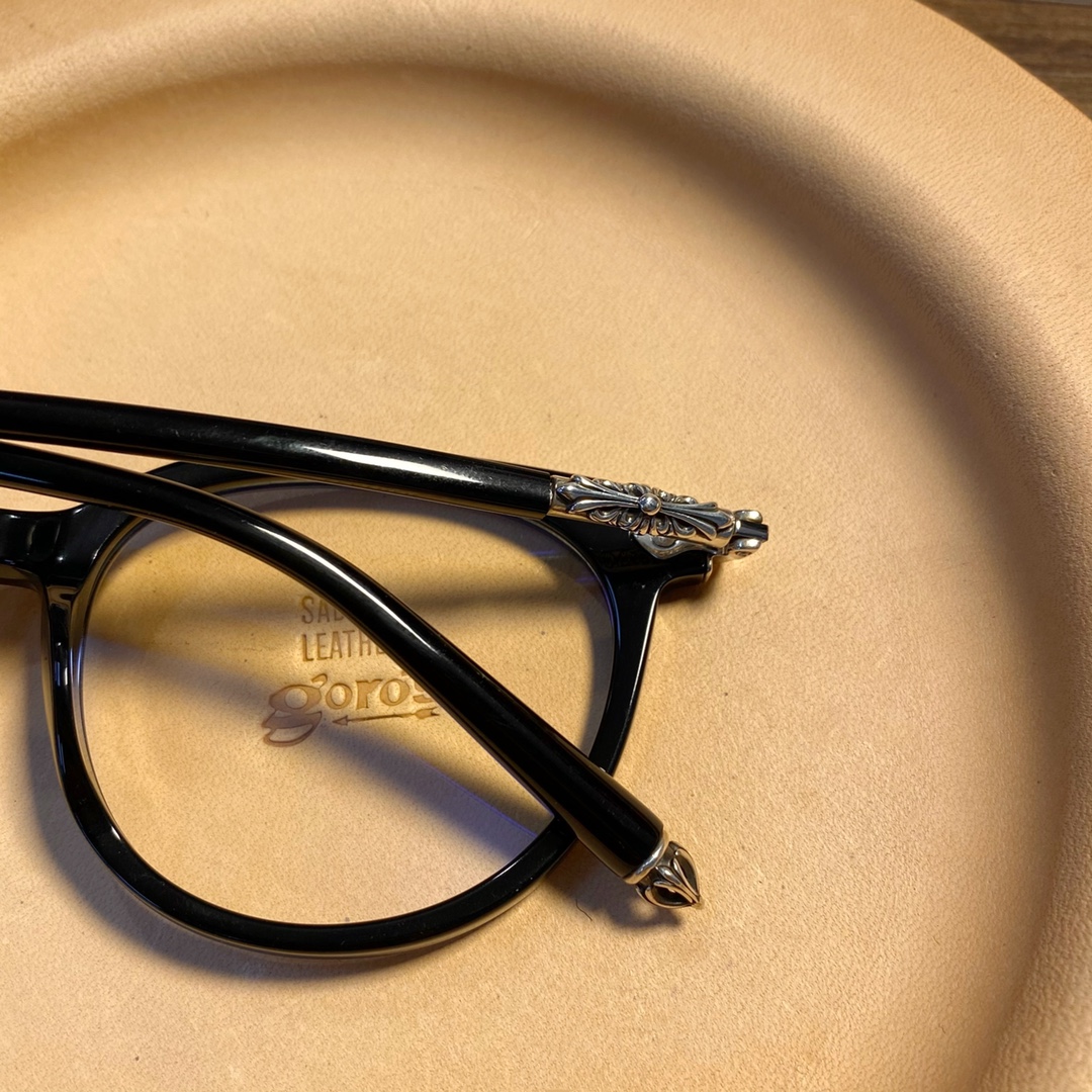 Eyeglass Frames