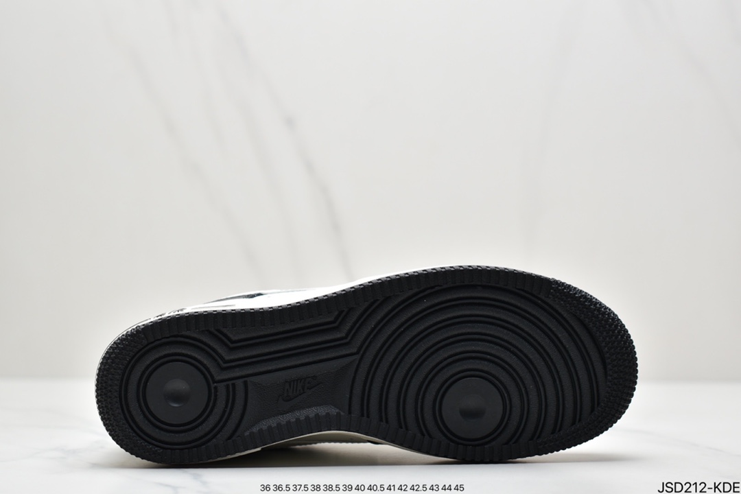 200 耐克Nike Air Force 1 Low  空军一号低帮百搭休闲运动板鞋