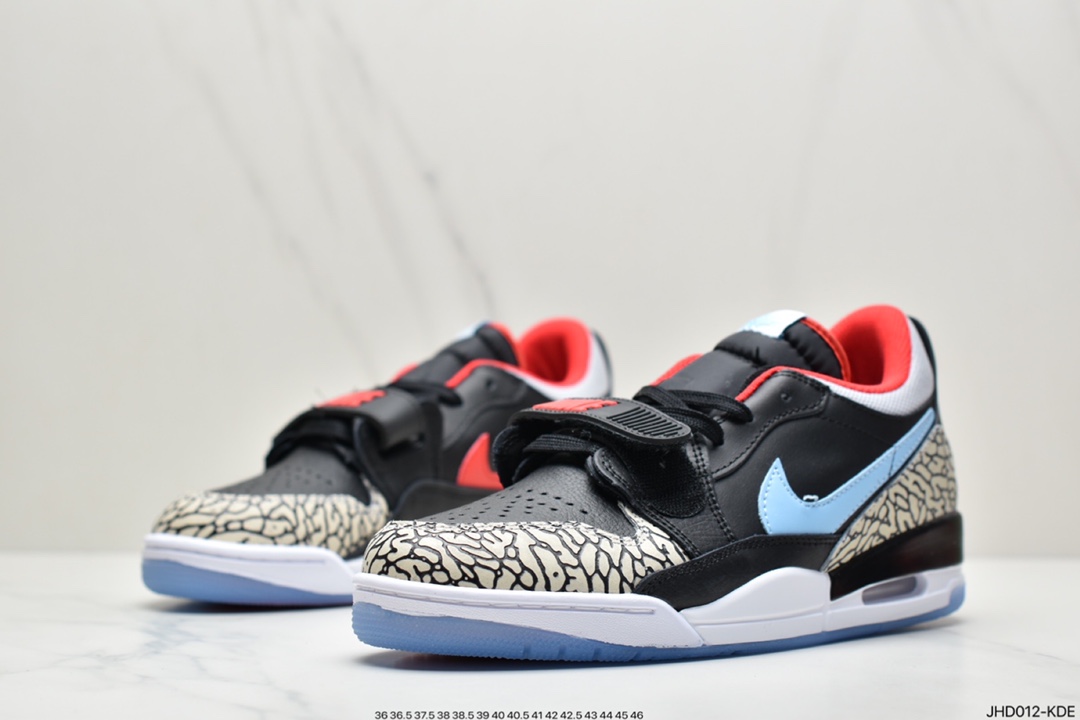 190 Air Jordan 3、Air Jordan 1 和 Air Trainer 2 CD7069-116