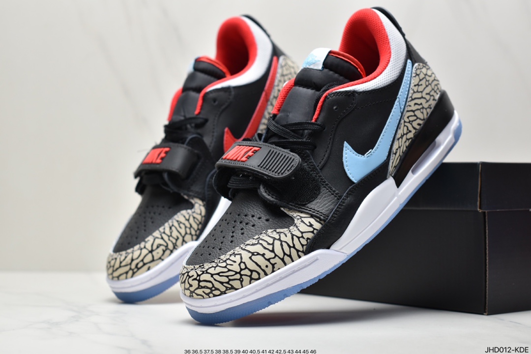 190 Air Jordan 3、Air Jordan 1 和 Air Trainer 2 CD7069-116