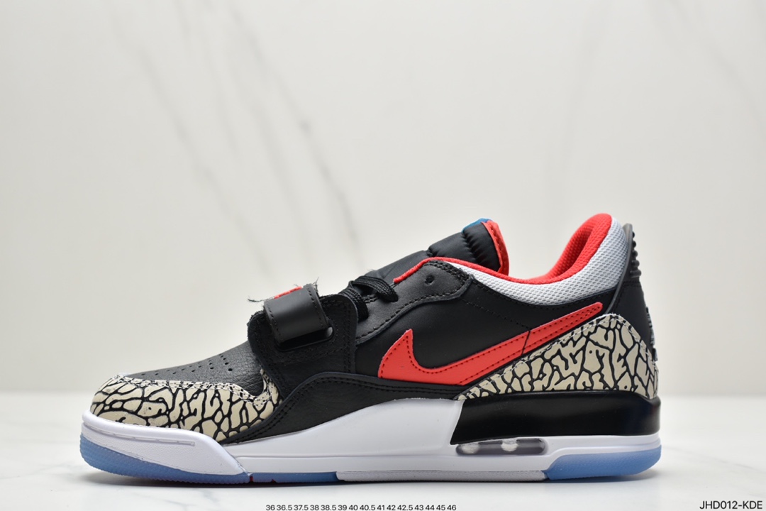 190 Air Jordan 3、Air Jordan 1 和 Air Trainer 2 CD7069-116