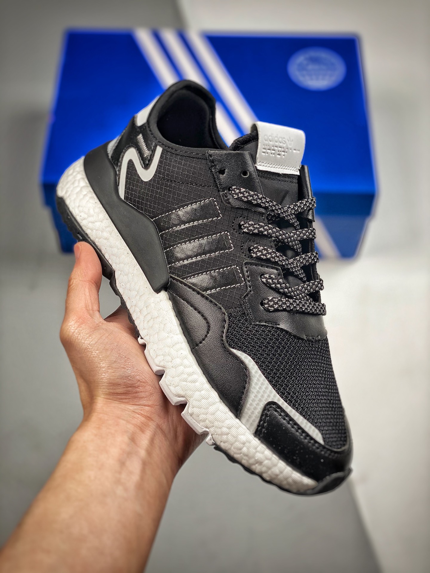 Empujador 2 Adidas/Adidas Nite Jogger Trébol Corredor nocturno Zapatillas de running retro Material original de fábrica…