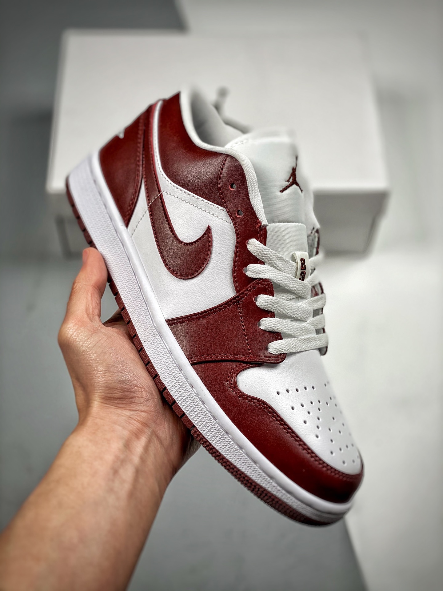 推手4 Air Jordan 1 Low Vino tinto AJ1乔1 low top casual zapatillas de skate Sincronizado con los colores oficiales, el úni…