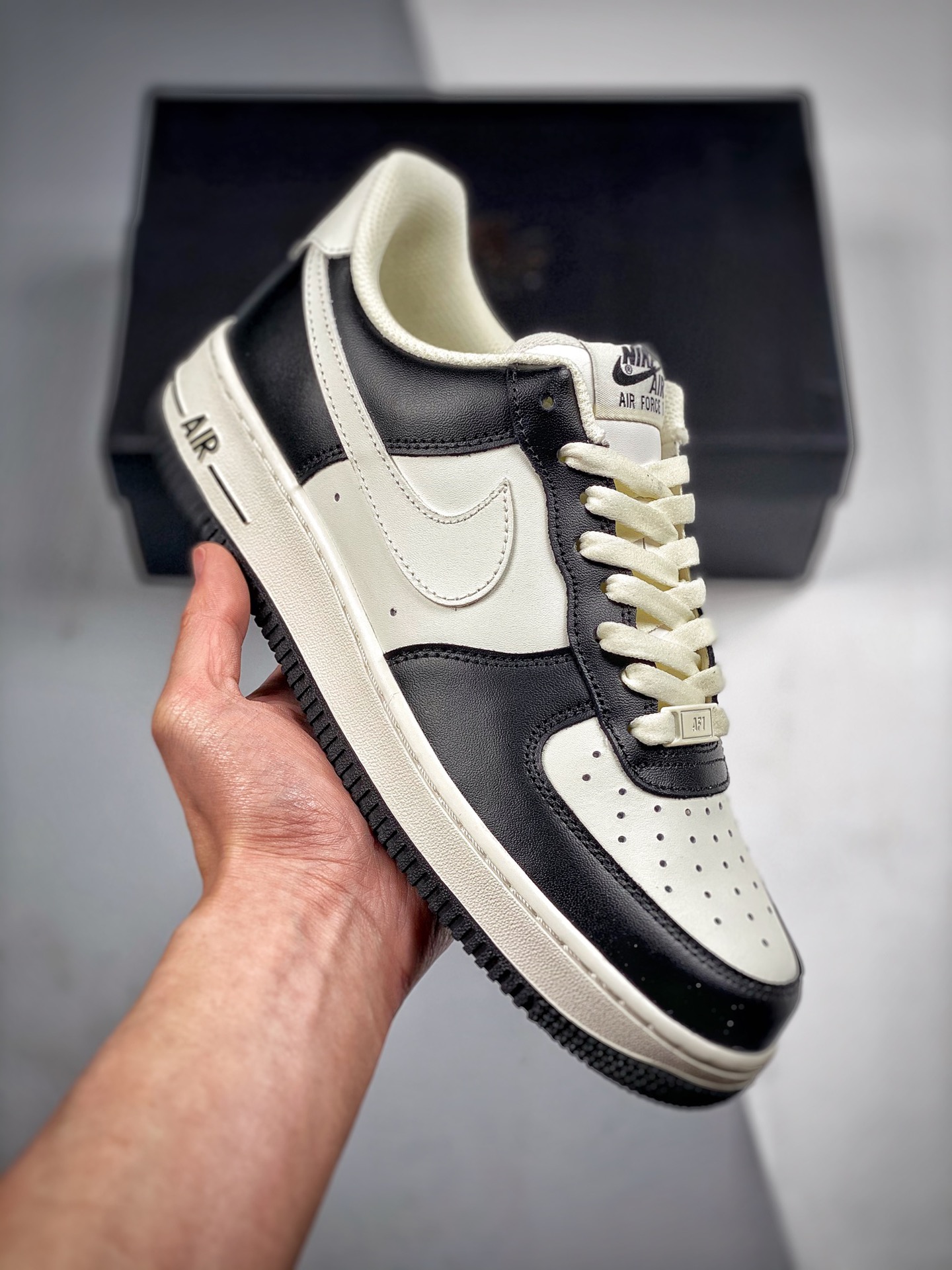 Push Hands 3 Nike Air Force 1 Low '07 "Panda Blanco y Negro" Zapatillas de Skate de Caña Baja Air Force One Cuero Perso…
