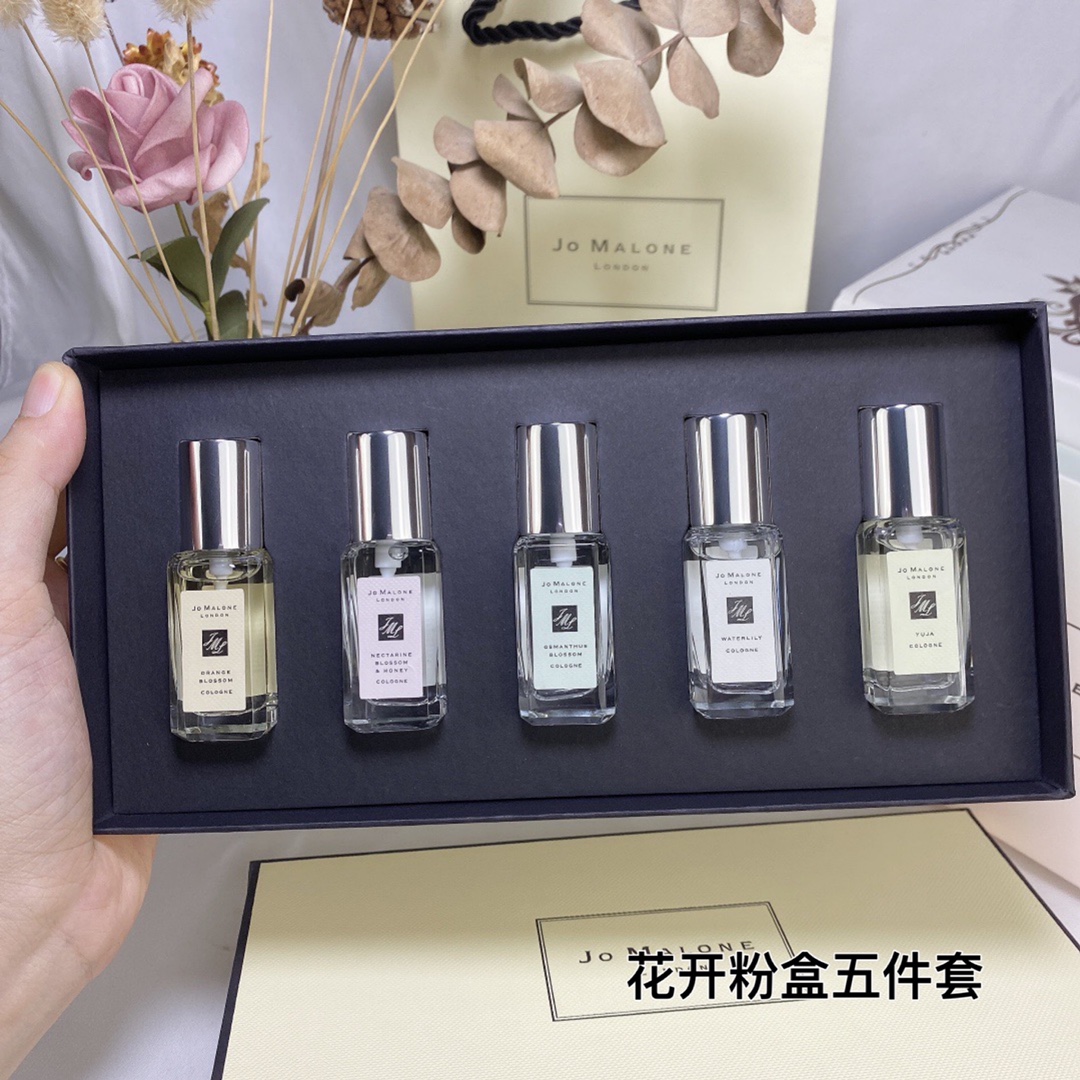Jo Malone The Blossoms Limited Edition Perfume Set - 5 x 9ml 2 i1648973861 7017 1