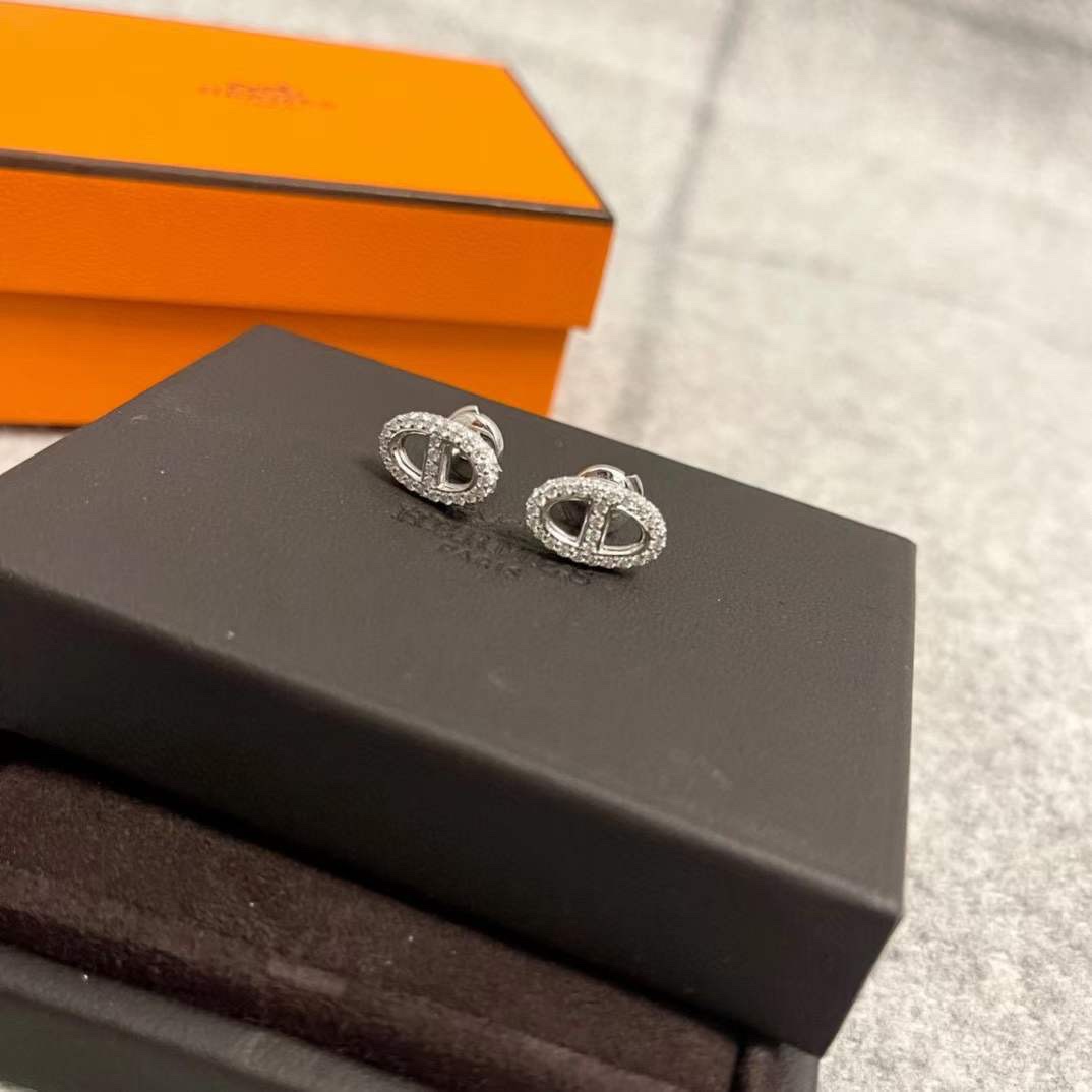 NO:584709,Eye-catching pig nose full of diamond earrings [呲gna], Hermes earrings, hermes19860909闪瞎眼的猪鼻子满钻耳钉[呲牙],爱马仕耳钉,hermes,Jewelry