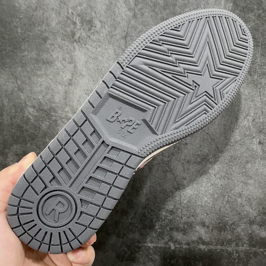 图片[5]-BAPE Sk8 Sta Low SK8系列低帮休闲运动滑板板鞋\”压纹皮革草莓奶昔1I20-191-004” 东莞原装纯原混卖版 男女鞋原版3枚原标 配置抗压3*5印有猿人logo快递外包盒#升级原楦原纸版开发版型 采用进口固色无色差翻毛麂皮革组合头层皮革叠层鞋面材质 鞋垫嵌入Ortholite(欧索莱)缓震材质/附带送一副高密度迷彩替换鞋垫 外置原数据开发耐磨橡胶大底❗️ 尺码： 36-44-选品中心