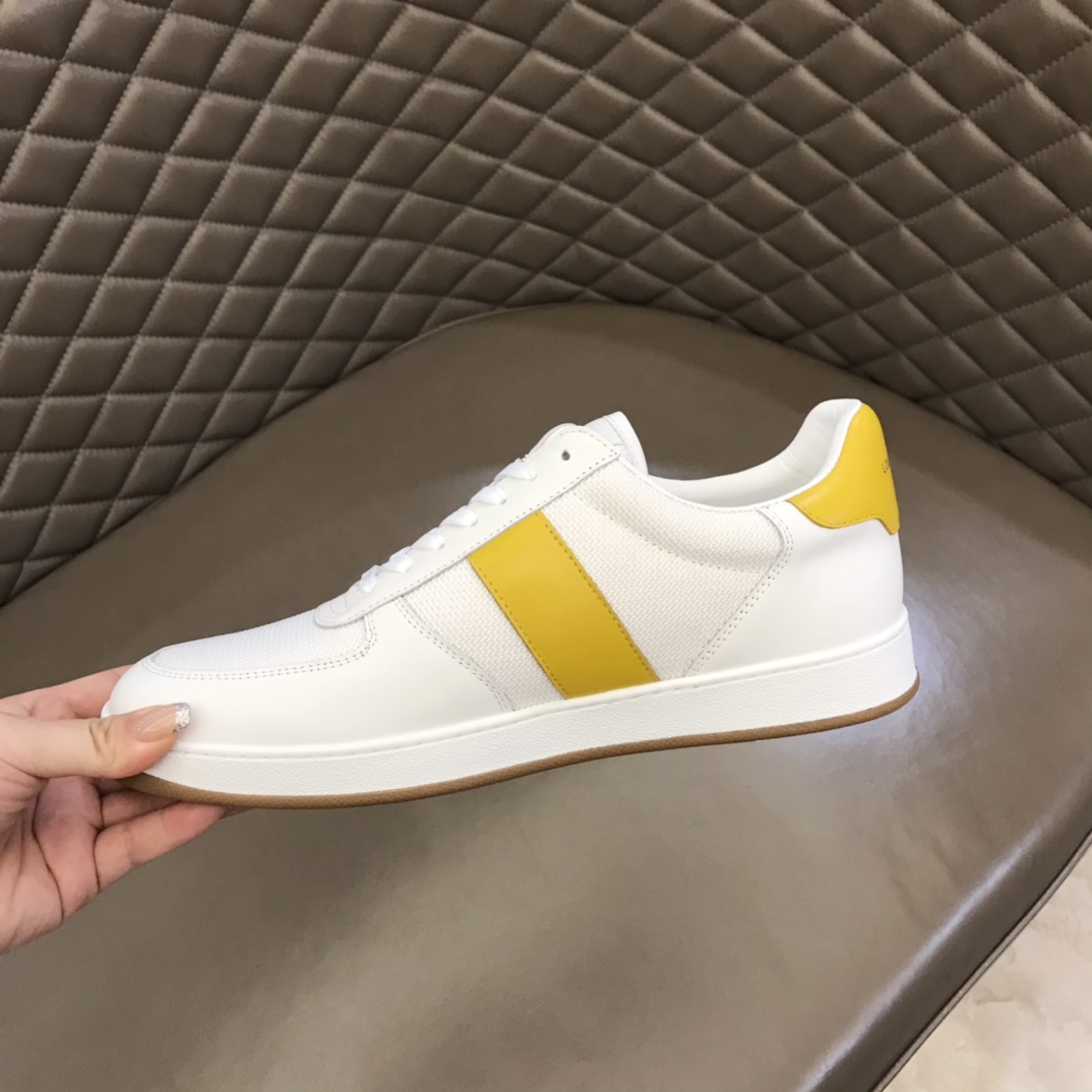 LV/路易威登   彩色牛皮拼接进口透气高密度网面男士经典休闲运动鞋