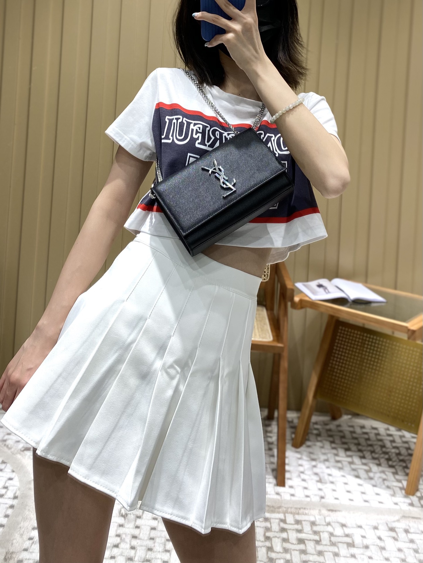 Saint laurent Ysl 𝙆𝙖𝙩𝙚 20𝙘𝙢 链条包 469390黑色球纹银扣