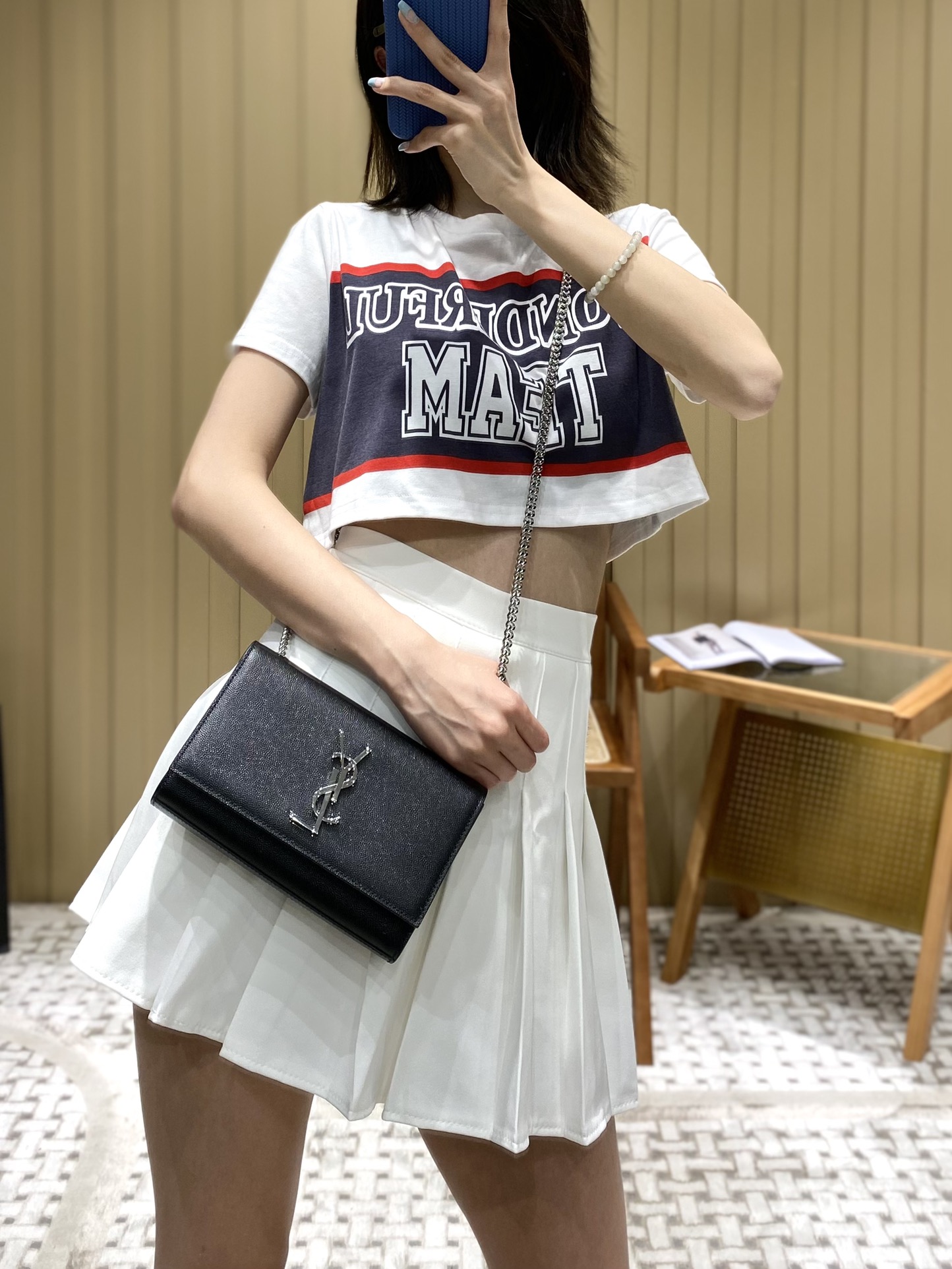 Saint laurent Ysl 𝙆𝙖𝙩𝙚 20𝙘𝙢 链条包 469390黑色球纹银扣