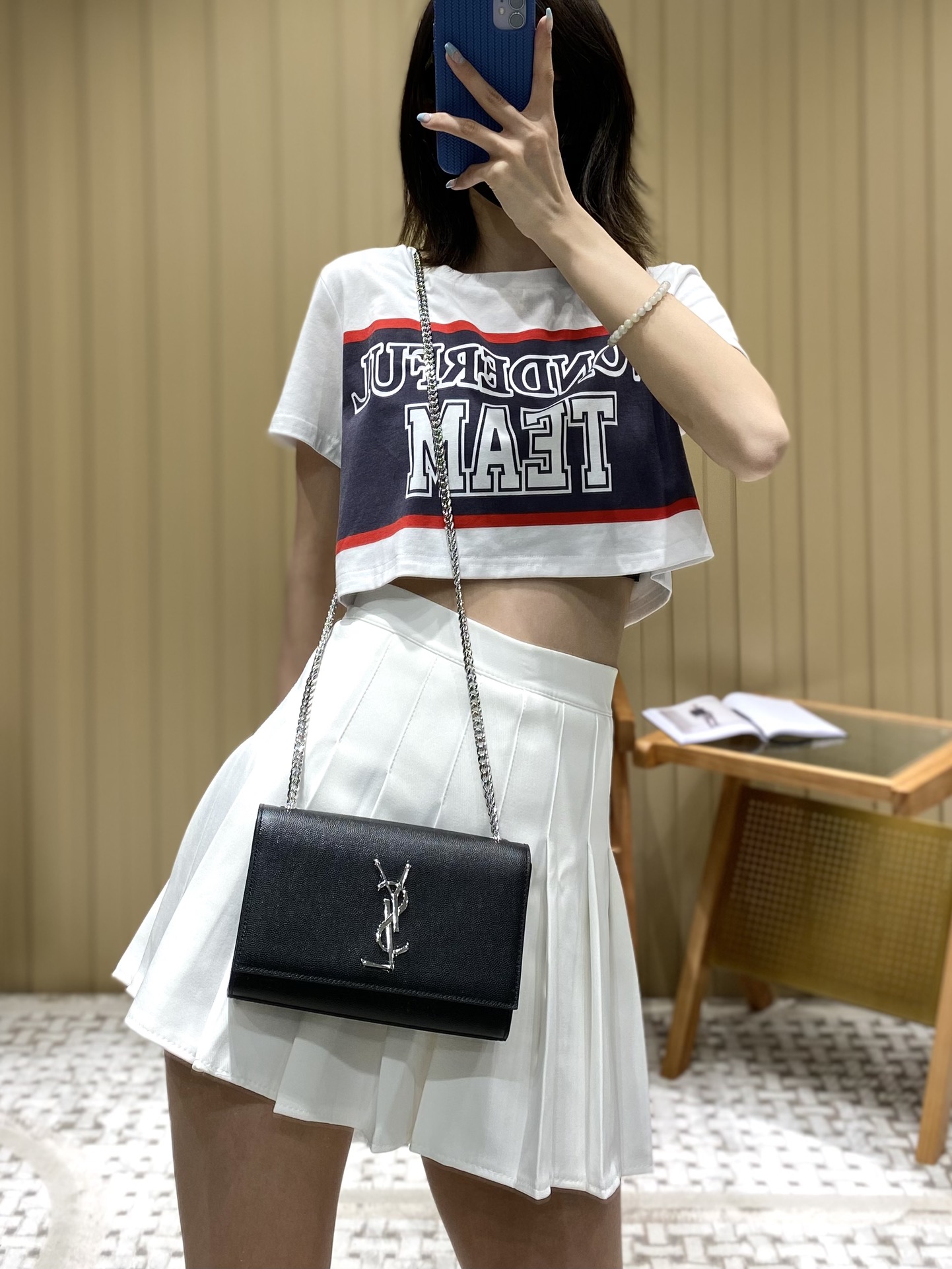 Saint laurent Ysl 𝙆𝙖𝙩𝙚 20𝙘𝙢 链条包 469390黑色球纹银扣