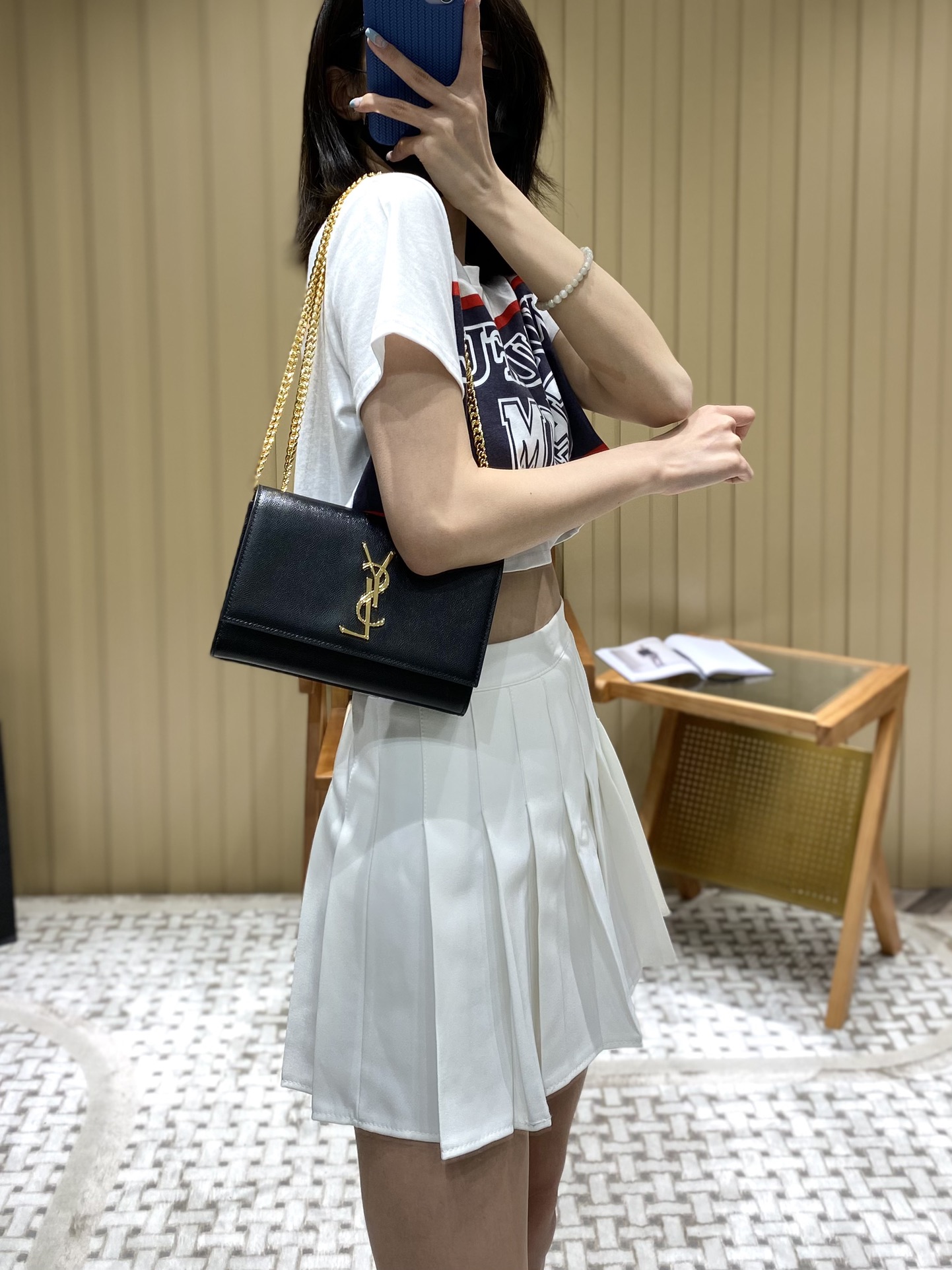 Saint laurent Ysl 𝙆𝙖𝙩𝙚 20𝙘𝙢 链条包 469390黑色球纹金扣