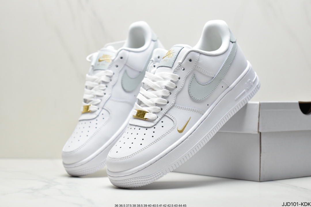130 真标 NK Air Force 1 Low ’07 空军一号低帮经典板鞋DA8481-100