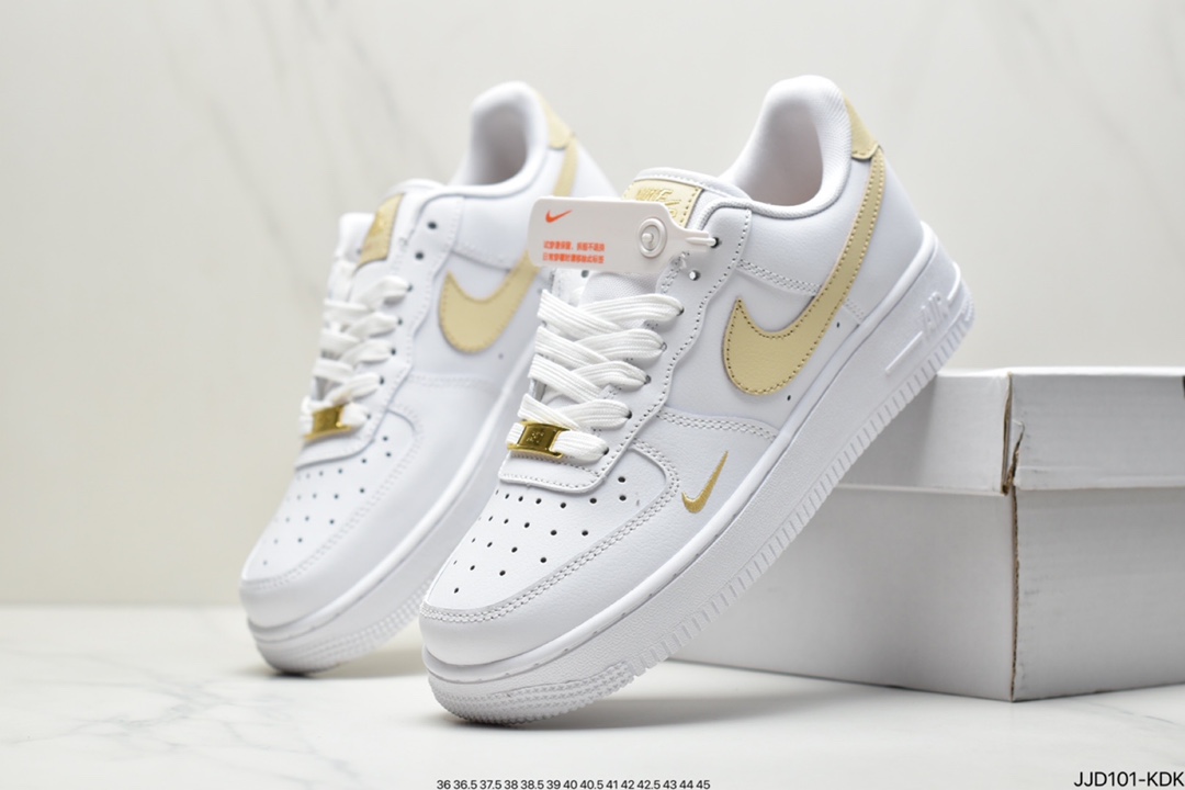 130 真标 NK Air Force 1 Low ’07 空军一号低帮经典板鞋DA8481-100