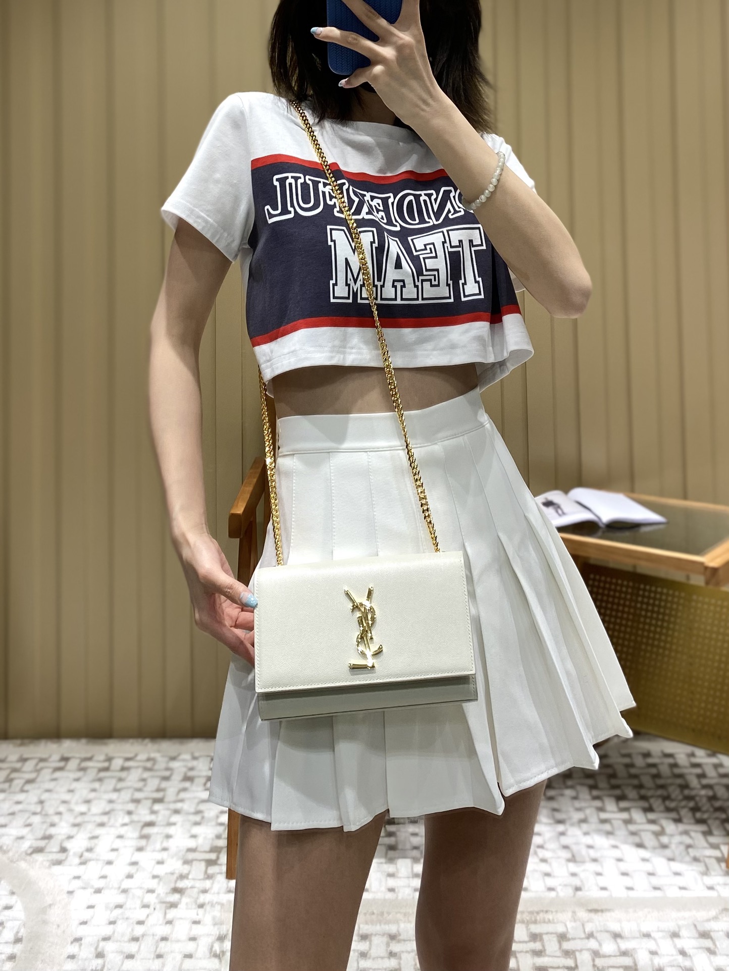 Saint laurent Ysl 𝙆𝙖𝙩𝙚 20𝙘𝙢 链条包 469390白色球纹金扣