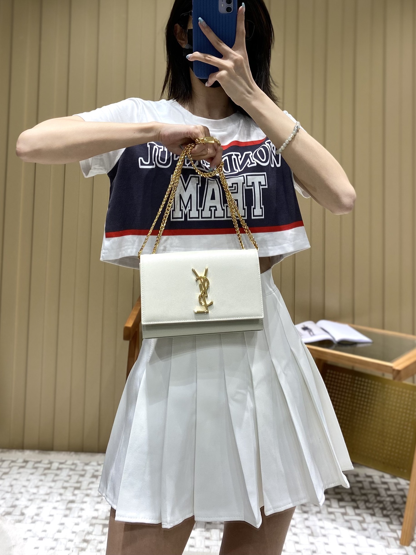 Saint laurent Ysl 𝙆𝙖𝙩𝙚 20𝙘𝙢 链条包 469390白色球纹金扣