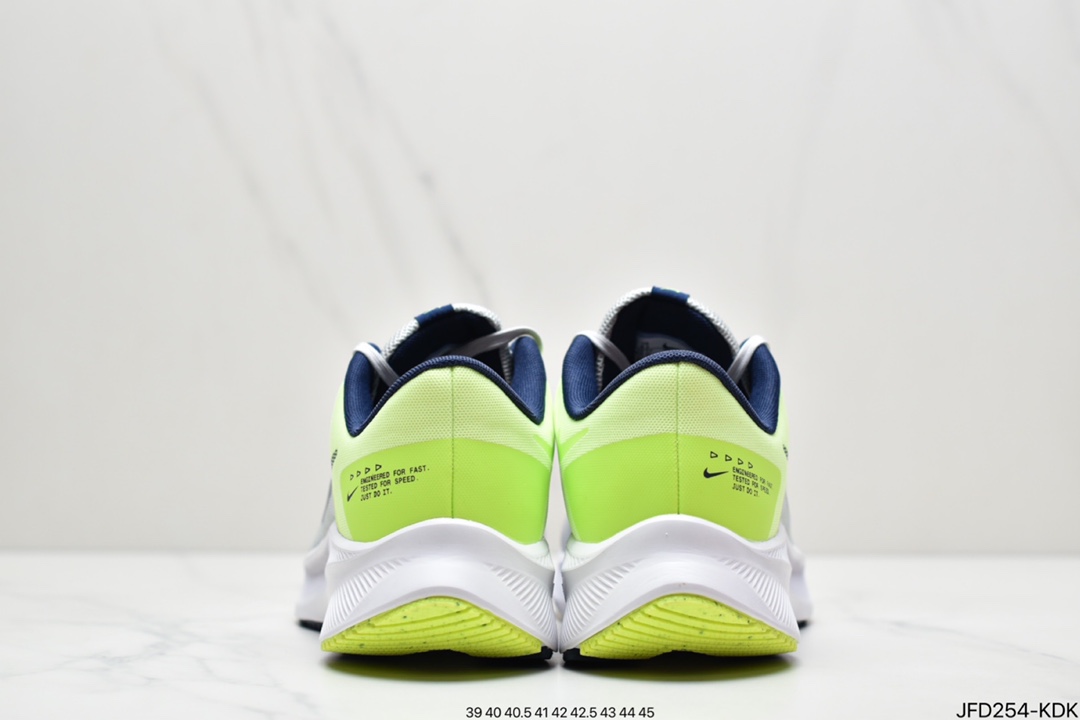 170 Nike Air Zoom Winflo 4 灰白该鞋款采用改良版网眼布和增加泡棉设计DA1105-007