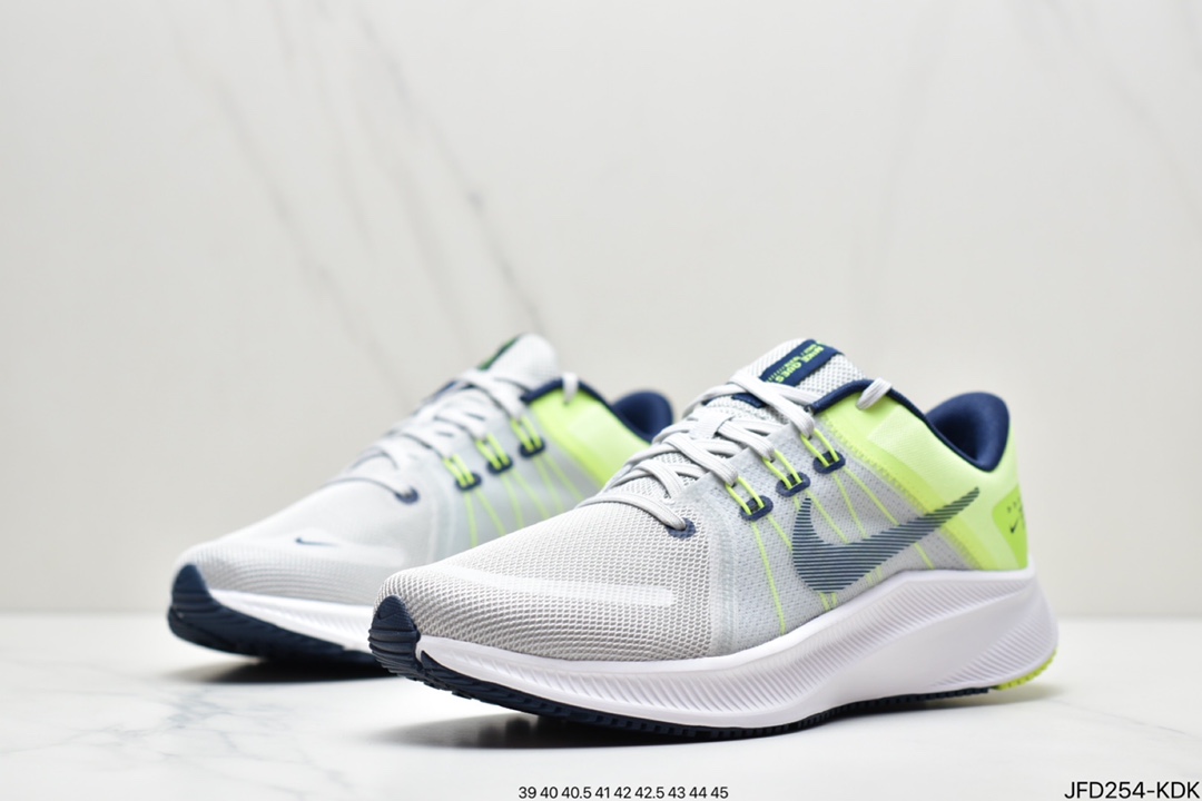 170 Nike Air Zoom Winflo 4 灰白该鞋款采用改良版网眼布和增加泡棉设计DA1105-007