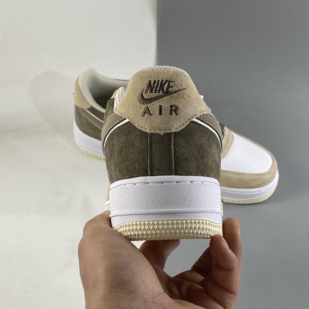 P220  Nk Air Force 1’07 WB 空军一号低帮休闲板鞋 CW2288-701