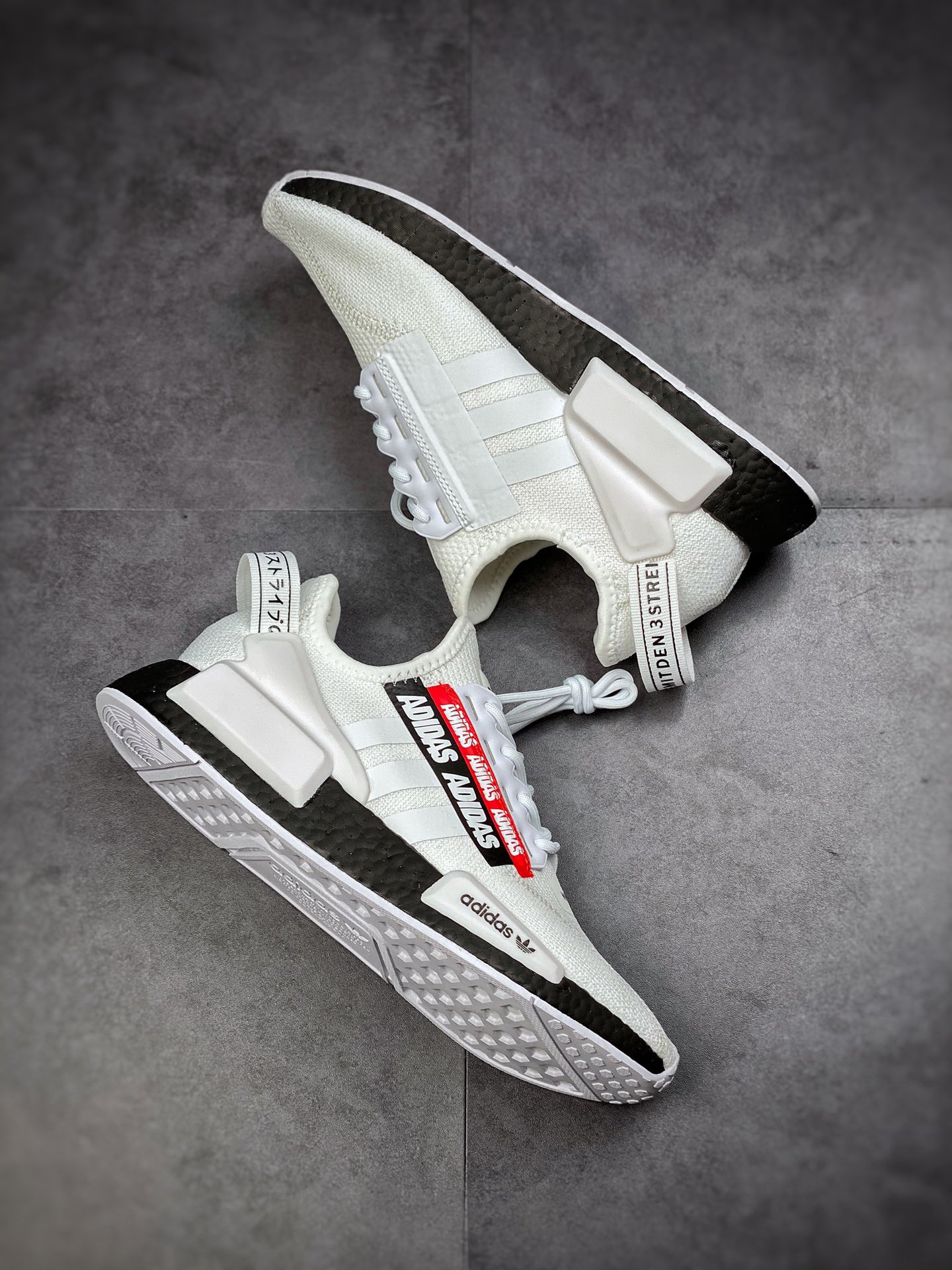 200  Adidas NMD _R1 透气网面 虎扑版本专柜同步上架HO2537