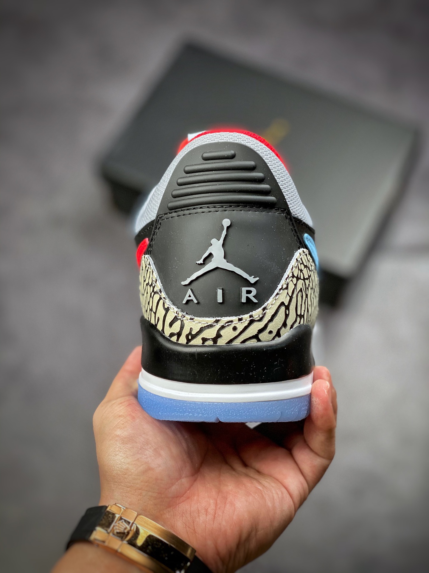 200  Air Jordan Legacy 312 黑蓝红 三合一 官方新配色上架实拍 CD7069-004