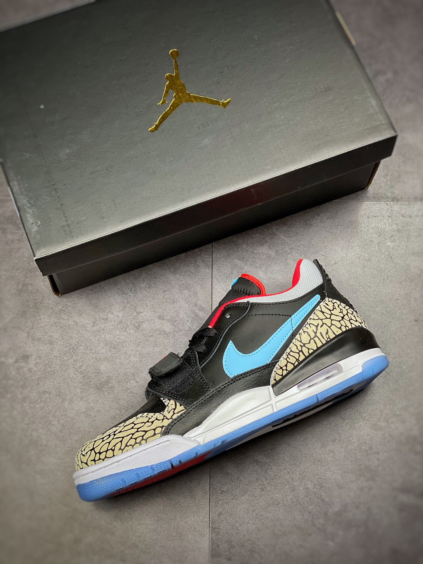 200  Air Jordan Legacy 312 黑蓝红 三合一 官方新配色上架实拍 CD7069-004