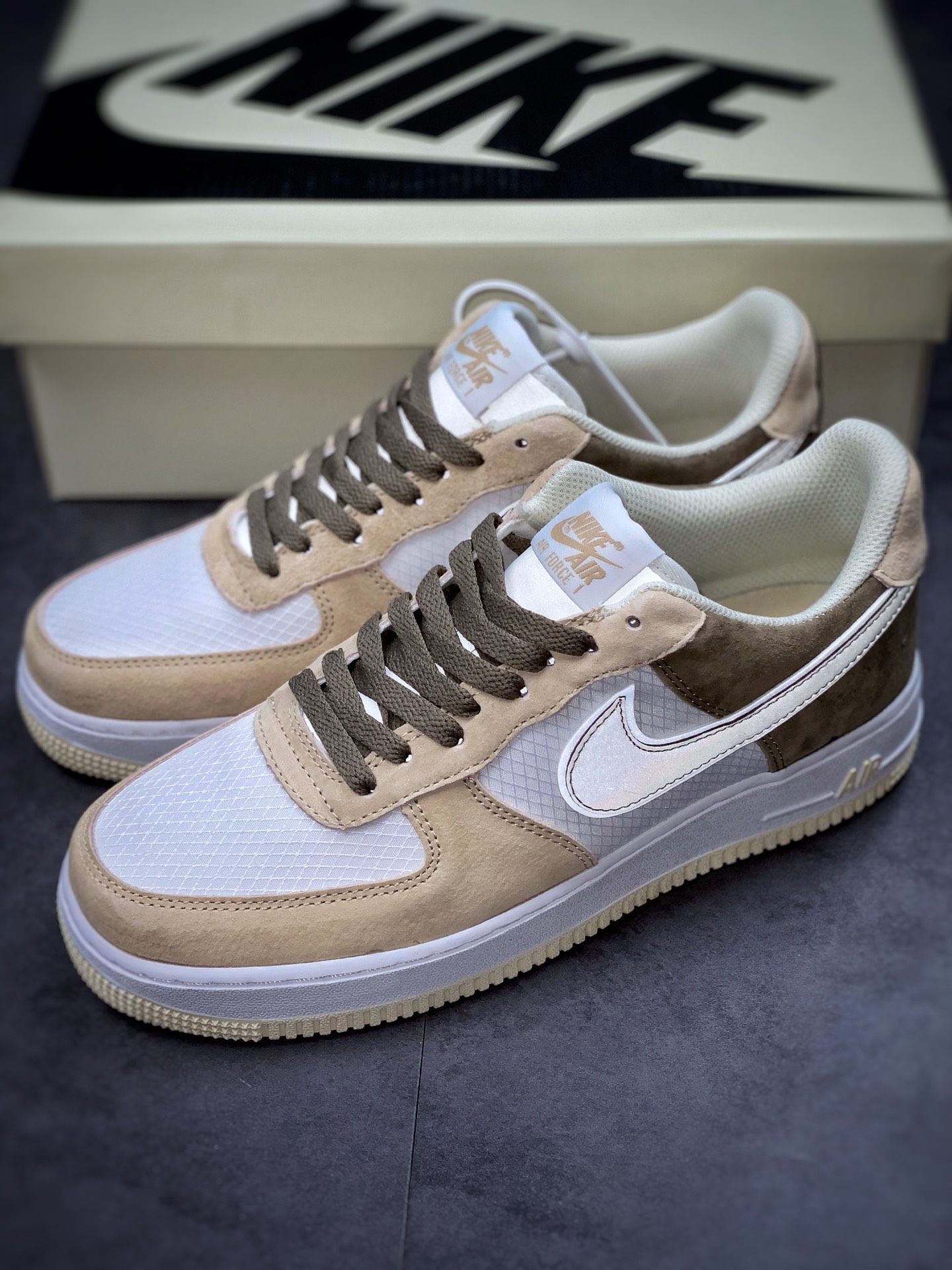 220  Nike Air Force 1 Low 07 白米黄绿拼接 3M反光 CW2288-701