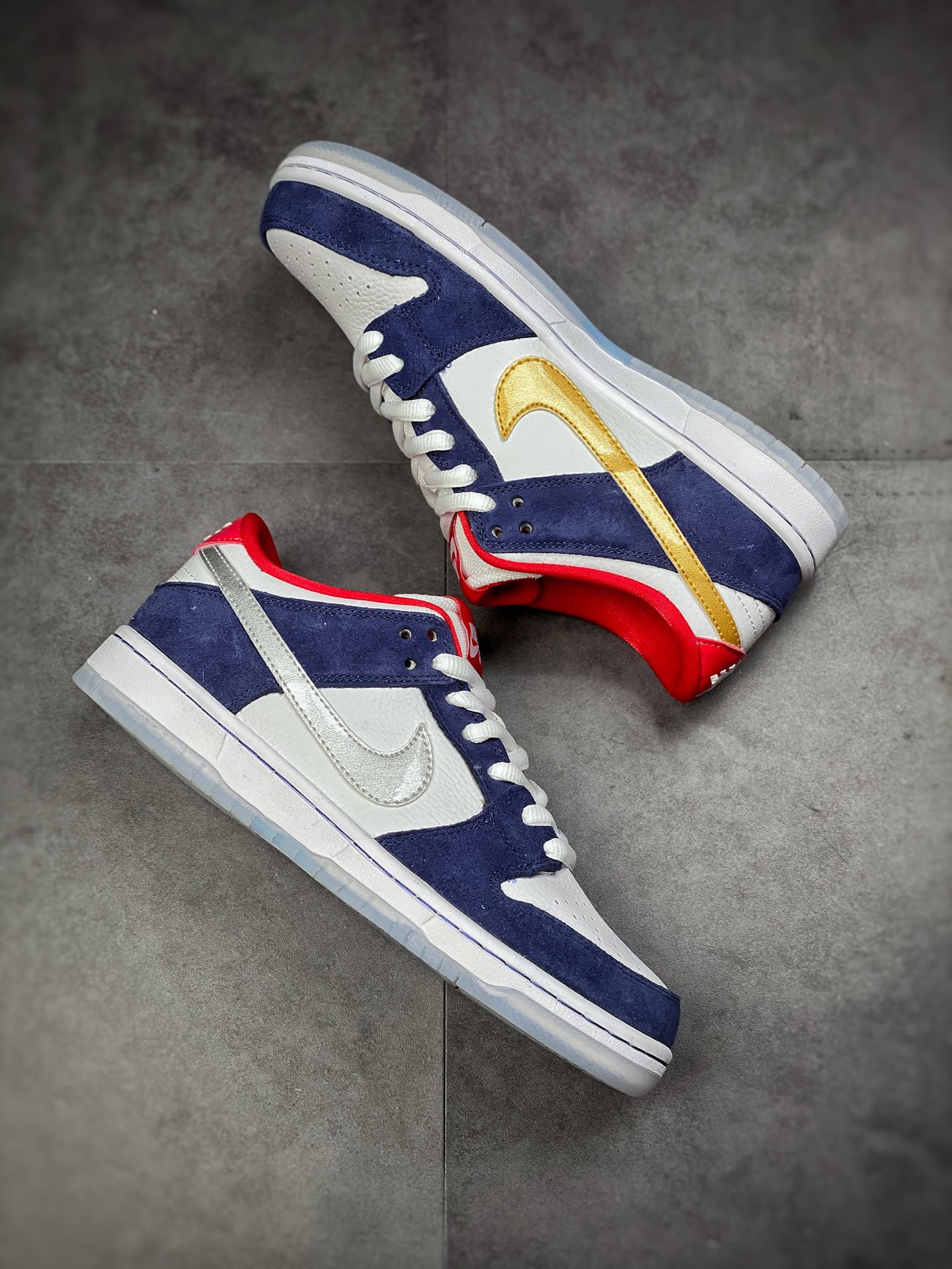 260  Nike Dunk Low Pro QS “Ishod Wair”  白宝蓝 839685-416