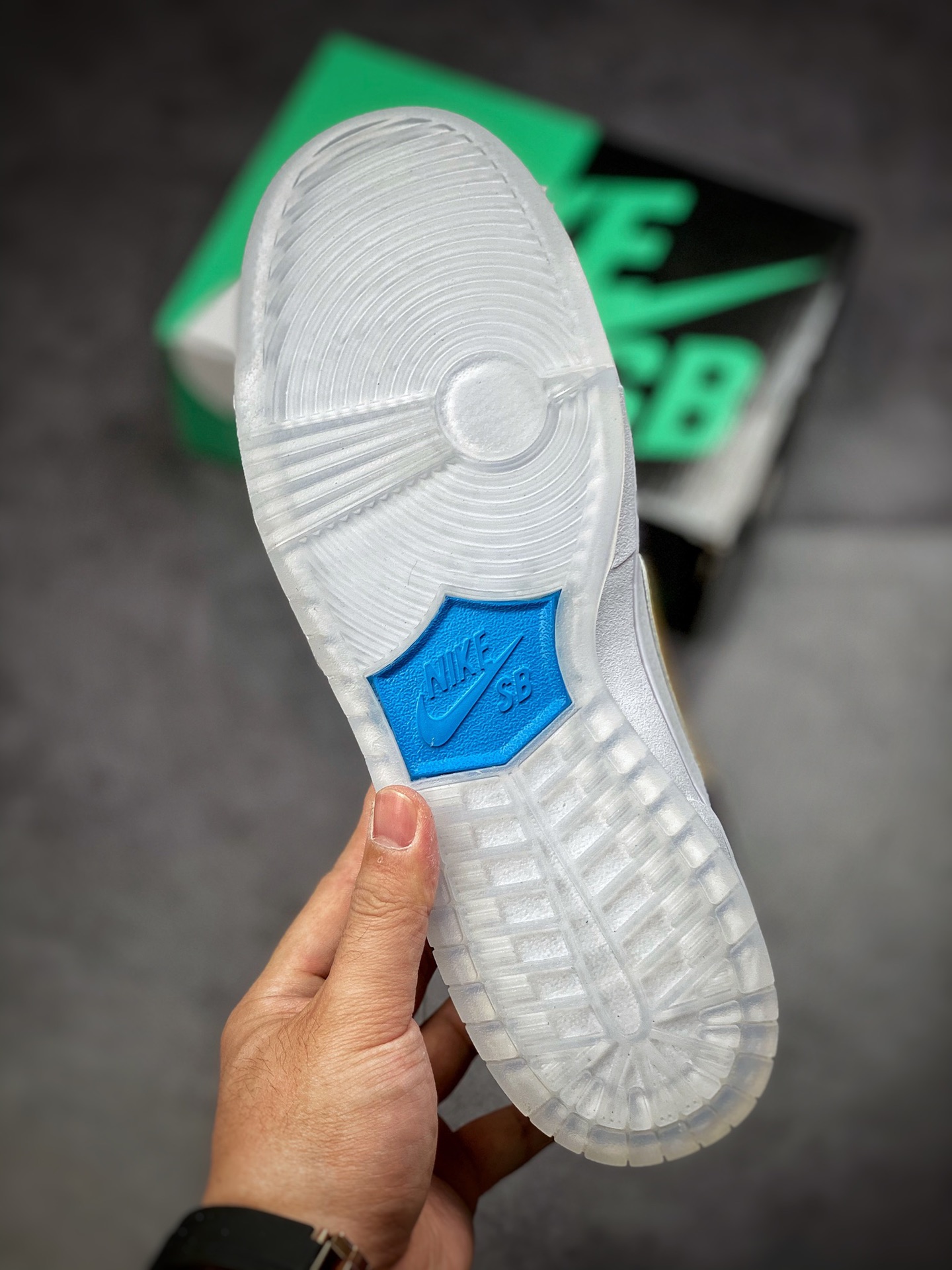 260  Nike Dunk Low Pro QS “Ishod Wair”  白宝蓝 839685-416