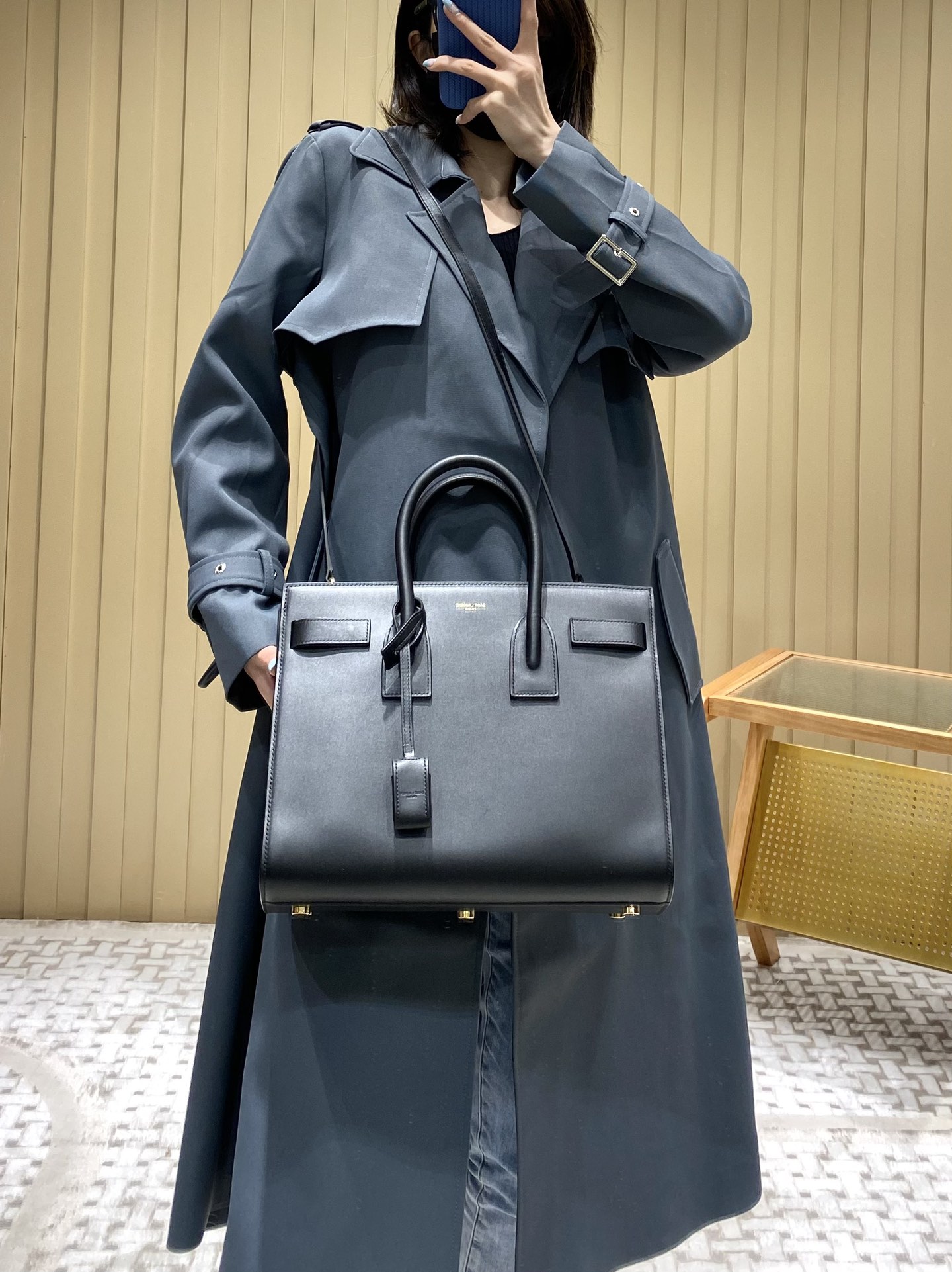 YSL sac de jour 32CM 平纹风琴包 324823黑色