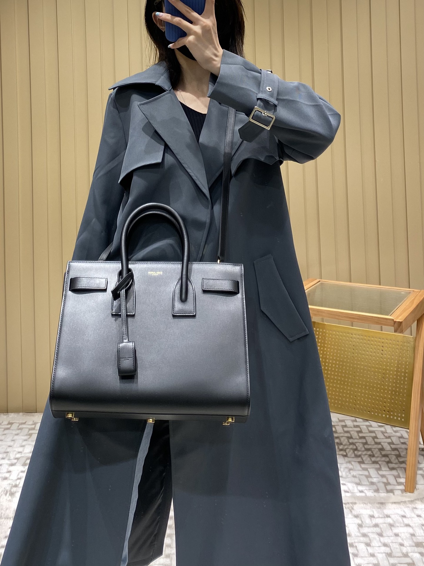 YSL sac de jour 32CM 平纹风琴包 324823黑色