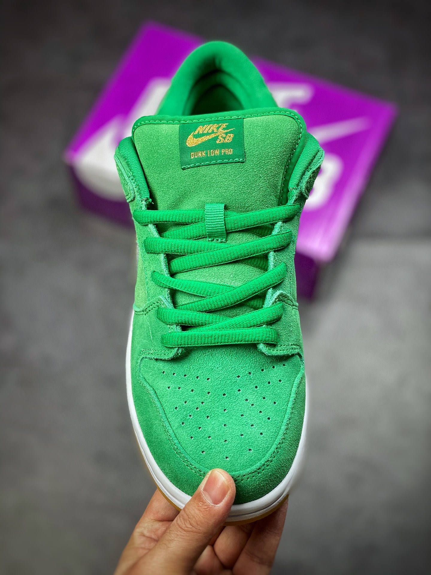 260  Nike SB Dunk Low”St. Patrick’s Day” 圣帕特里克 BQ6817-303