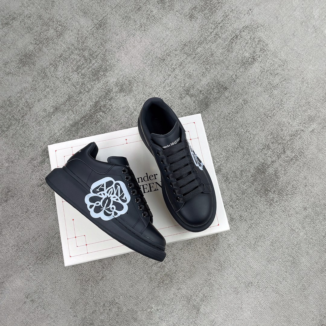 [McQueen Women