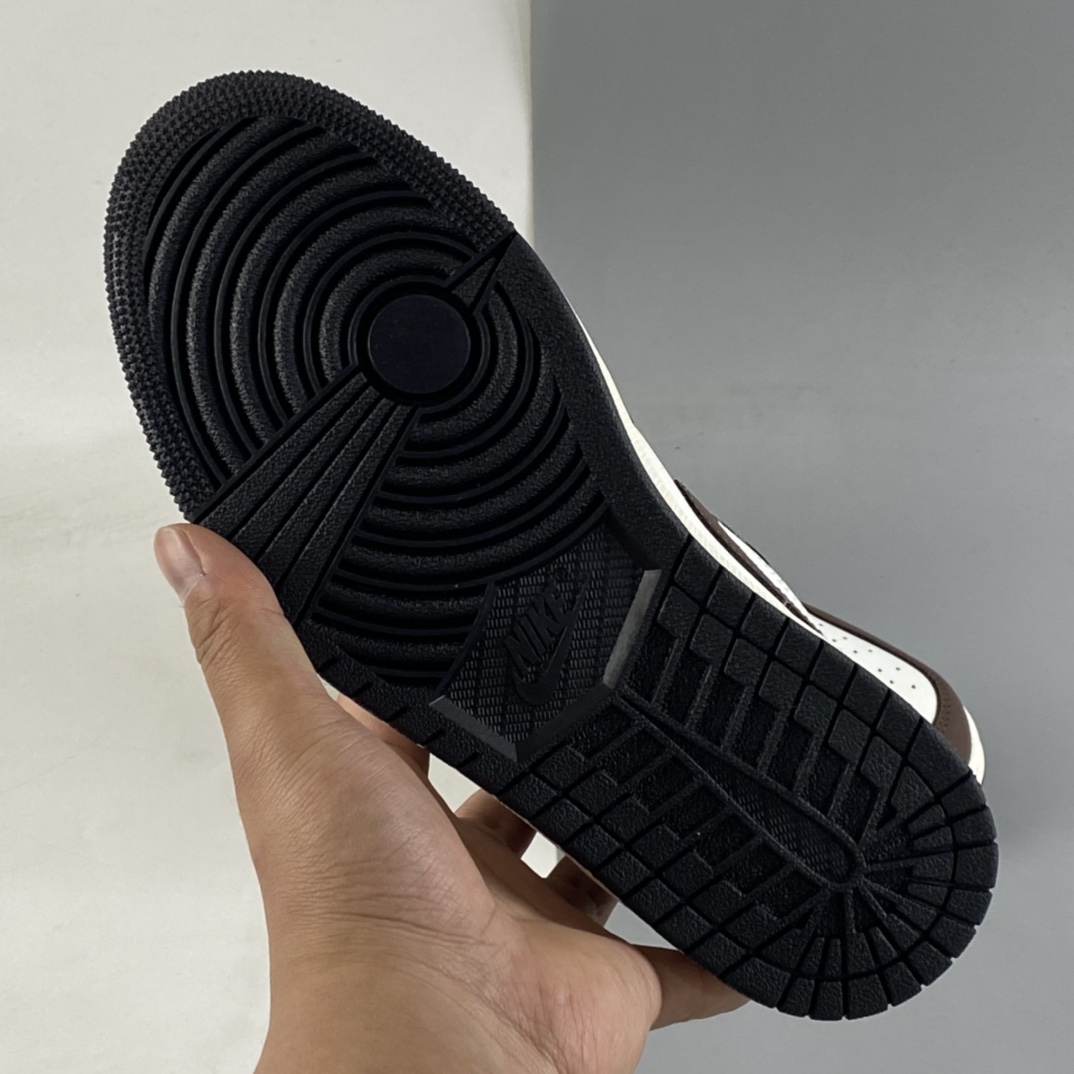 P180  Air Jordan 1 Low AJ1低帮时尚休闲板鞋 DM0589-200