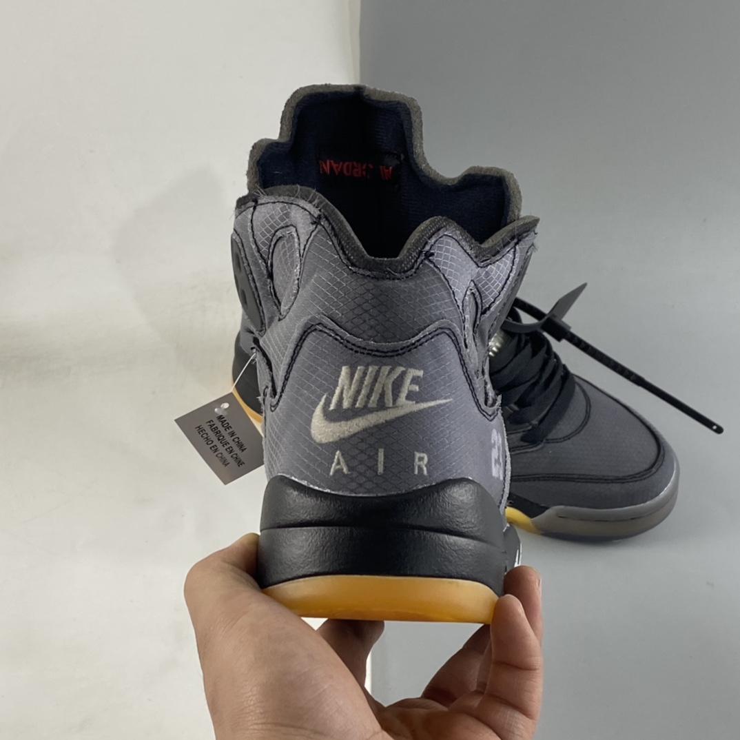 P420 OW x Air Jordan 5 黑蝉翼 CT8480-001