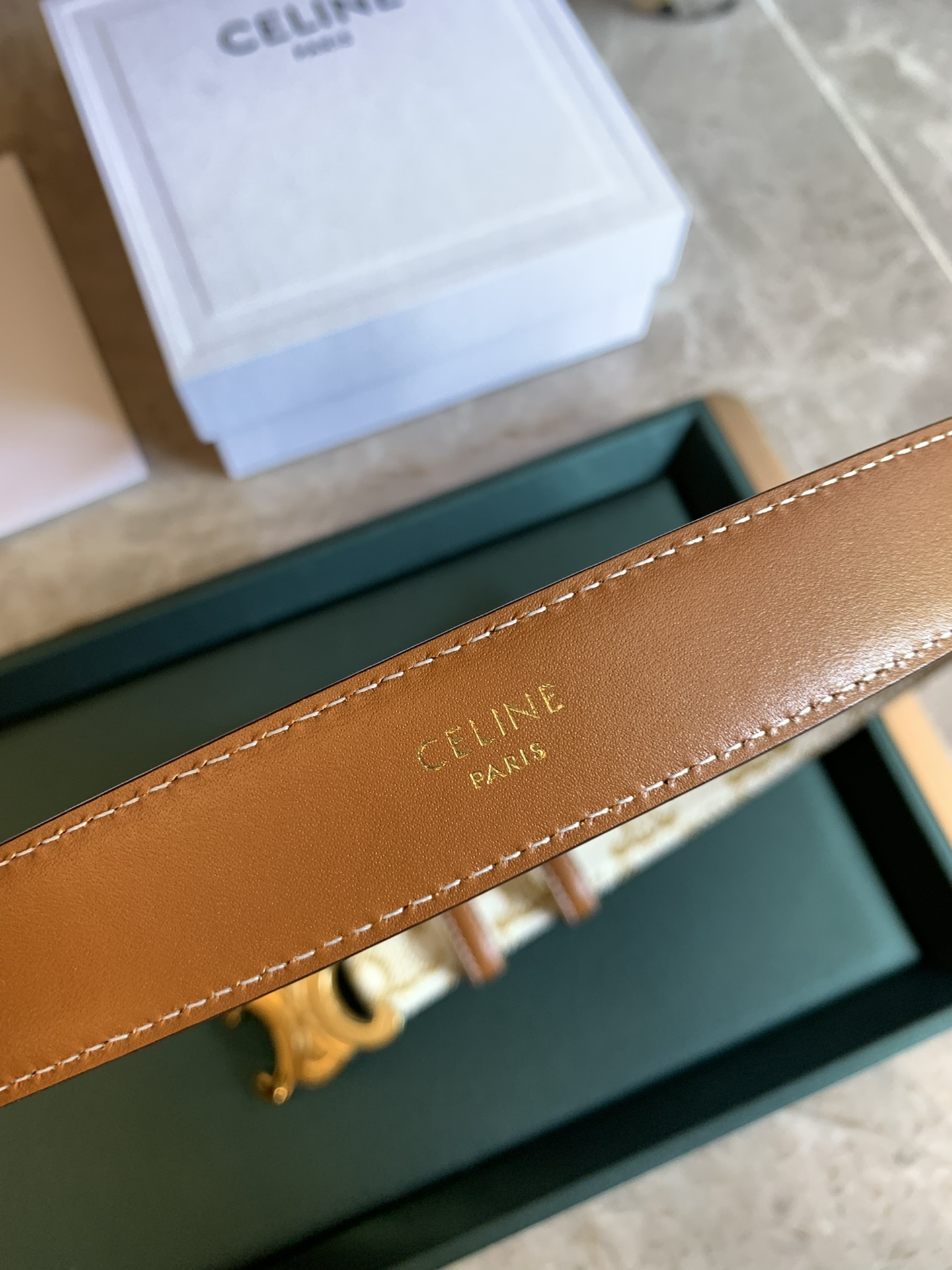 🉐️ CÉLINE 赛琳新款🆕 凯旋门腰带 TRIOMPHE 光滑小牛皮腰带 对版溜金金属件 宽2.5c