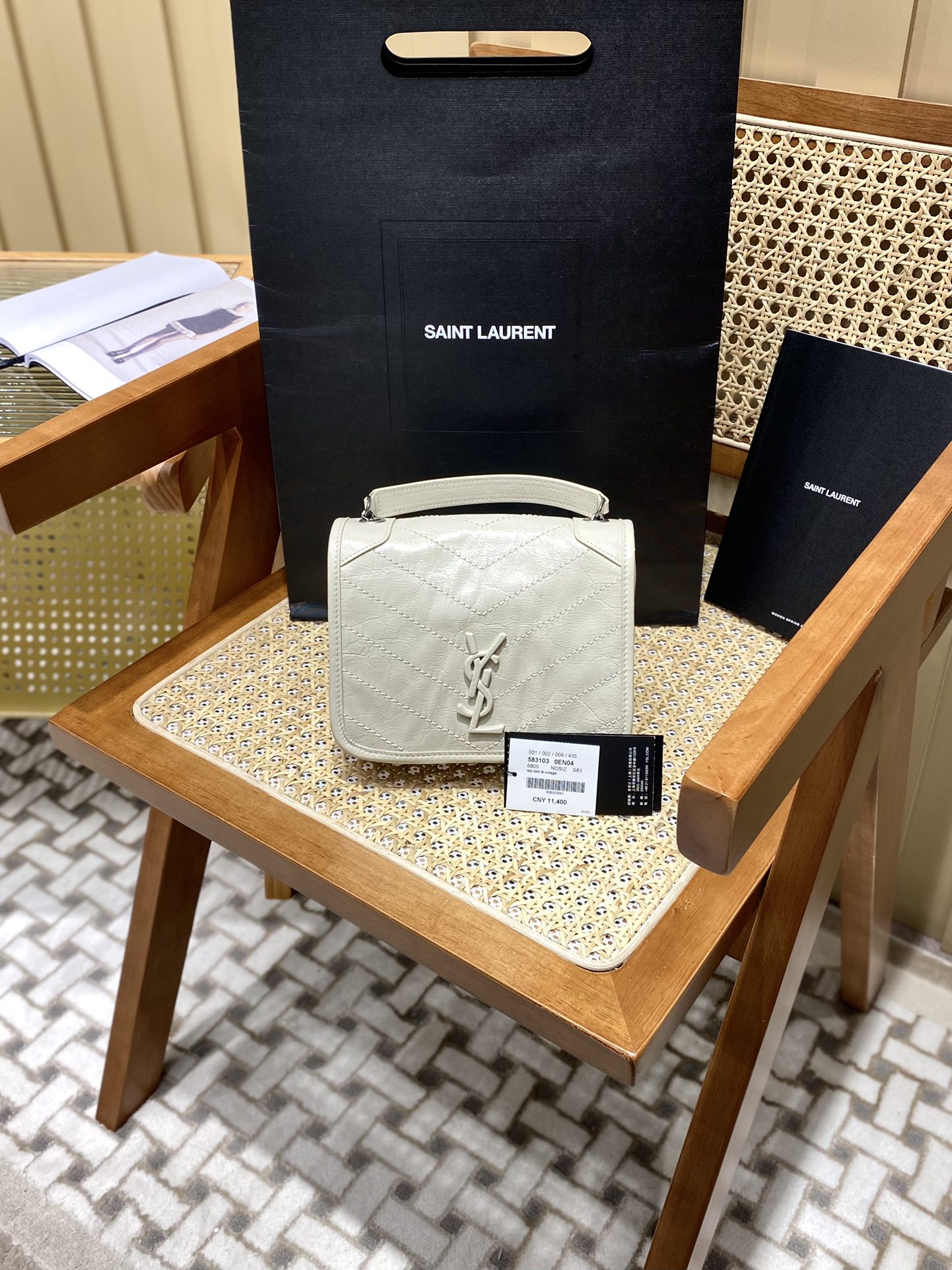 YSL ๐๐๐๐ ๐๐ฉ๐๐๐ ๐ค๐๐๐๐๐ก้พๆกๅฐๆๅ
583103ๅฅถ็ฝ่ฒ