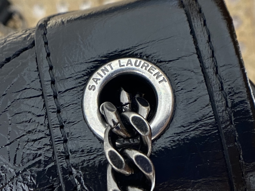 YSL ๐๐๐๐ ๐๐ฉ๐๐๐ ๐ค๐๐๐๐๐ก้พๆกๅฐๆๅ
583103้ป่ฒ