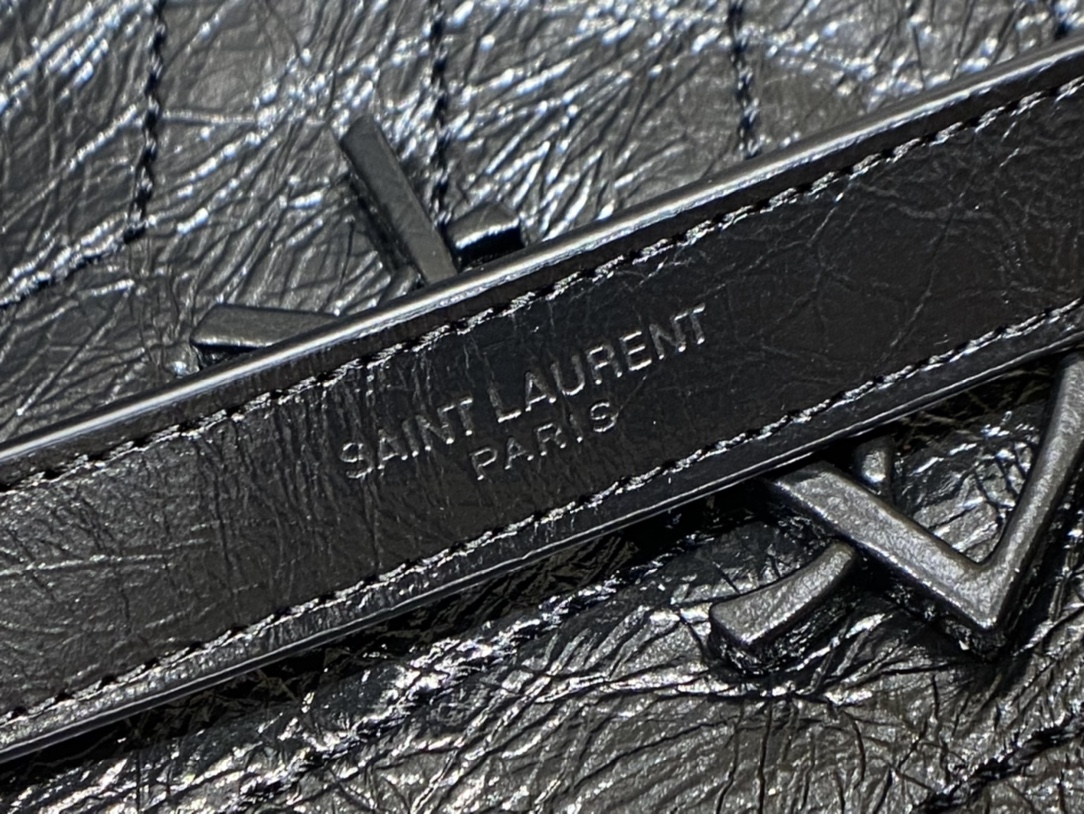YSL ๐๐๐๐ ๐๐ฉ๐๐๐ ๐ค๐๐๐๐๐ก้พๆกๅฐๆๅ
583103้ป่ฒ