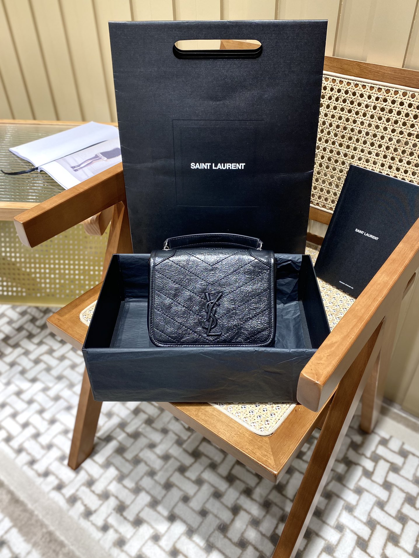 YSL ๐๐๐๐ ๐๐ฉ๐๐๐ ๐ค๐๐๐๐๐ก้พๆกๅฐๆๅ
583103้ป่ฒ