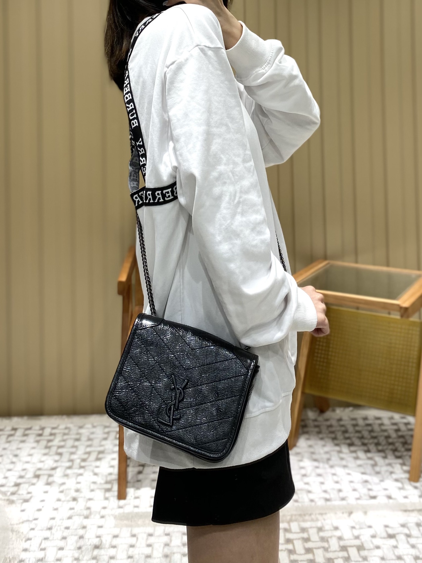 YSL ๐๐๐๐ ๐๐ฉ๐๐๐ ๐ค๐๐๐๐๐ก้พๆกๅฐๆๅ
583103้ป่ฒ