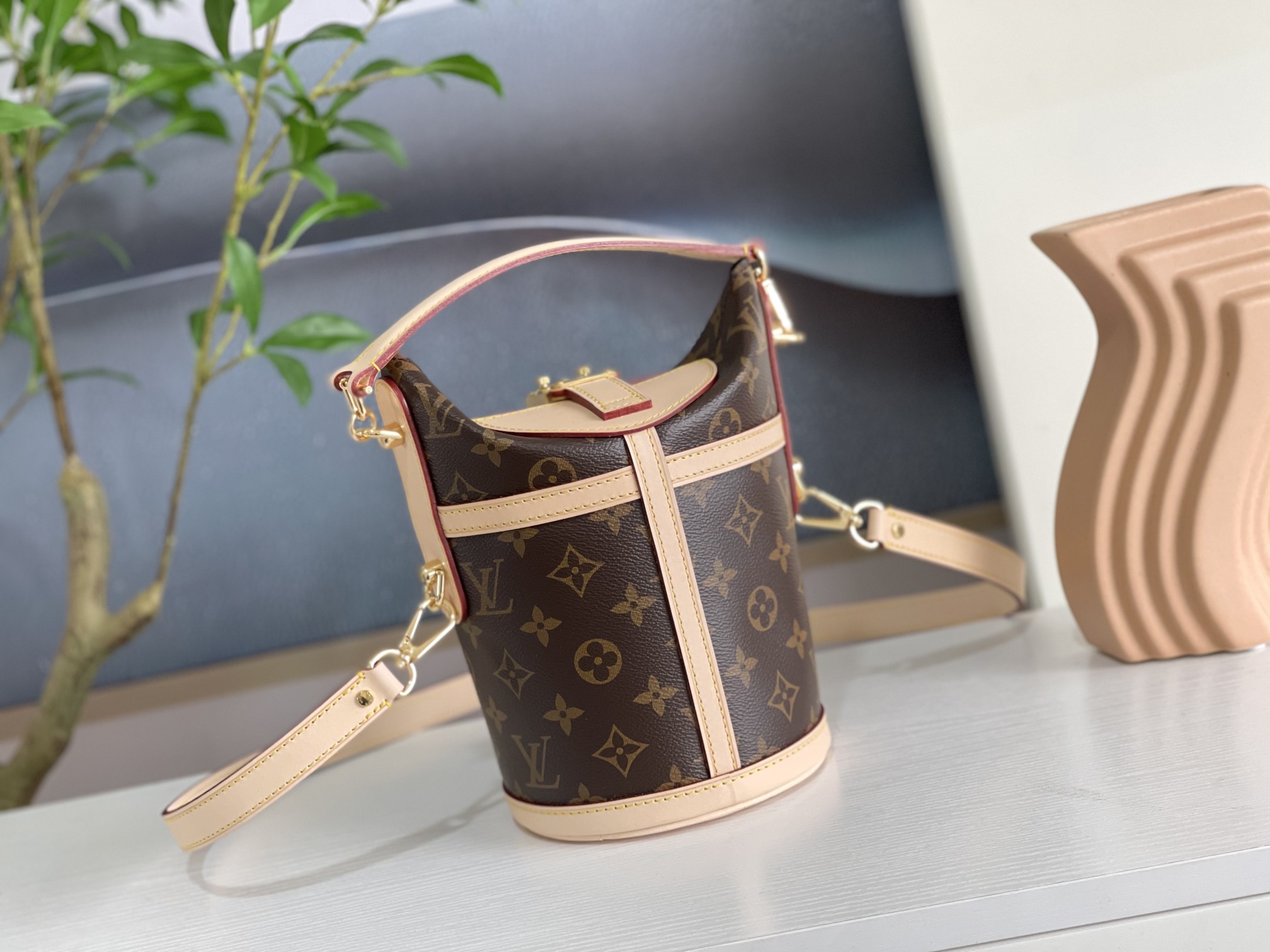 Louis Vuitton Haute Couture Classic Luxury Handbag Shoulder Crossbody 3